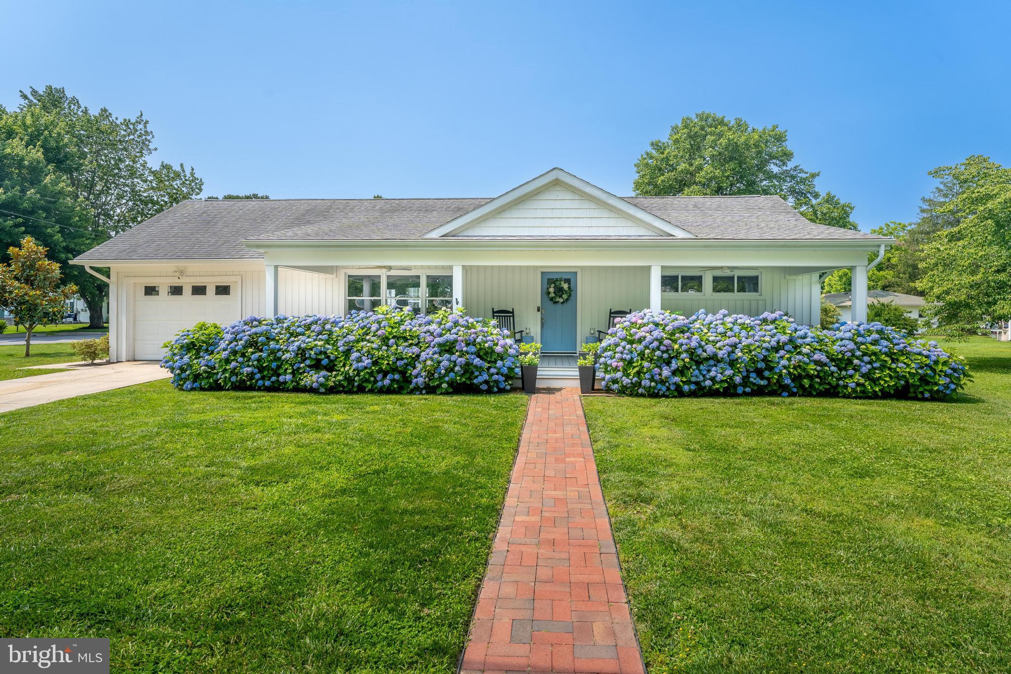 BURLEY HEIGHTS - Residential