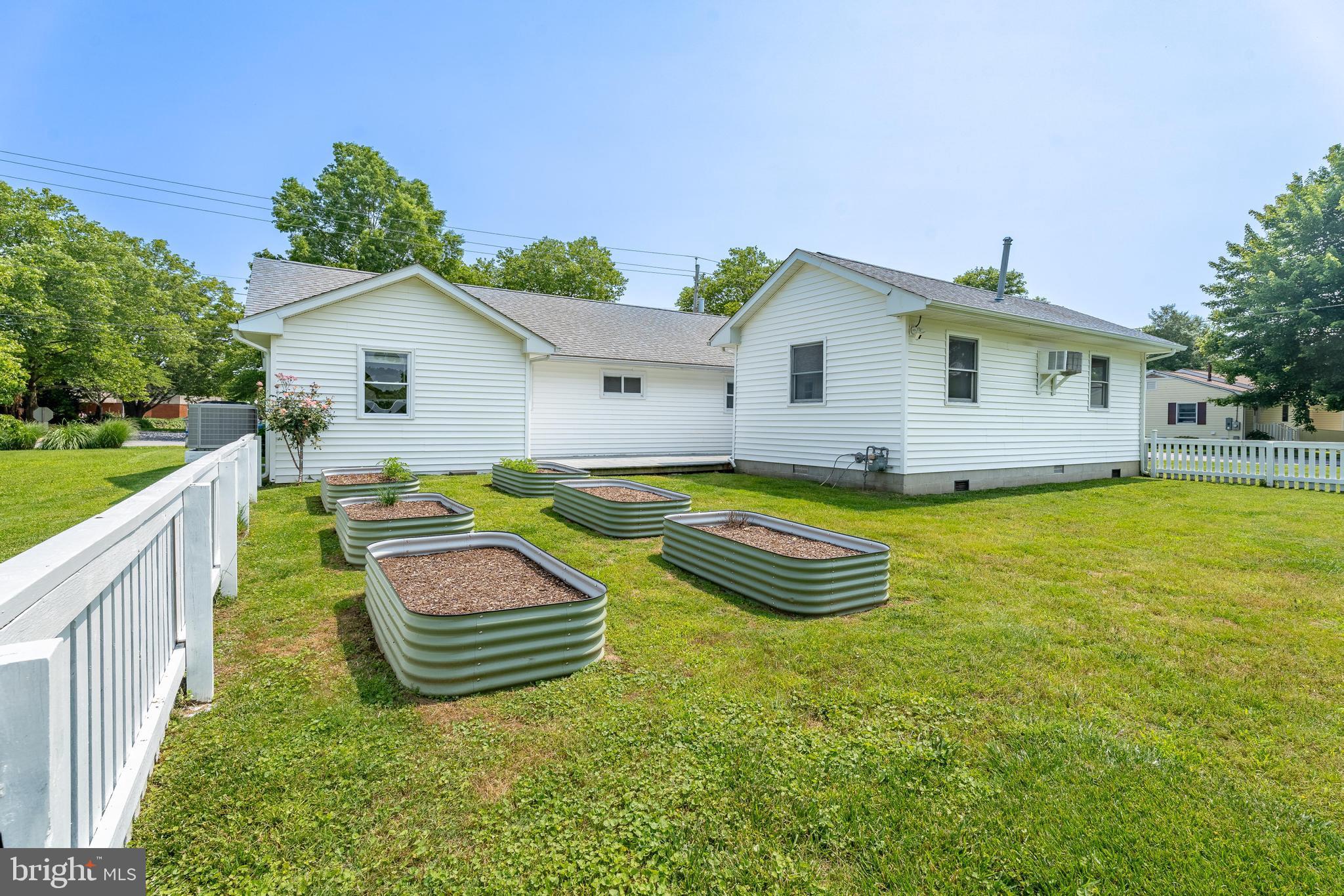 BURLEY HEIGHTS - Residential