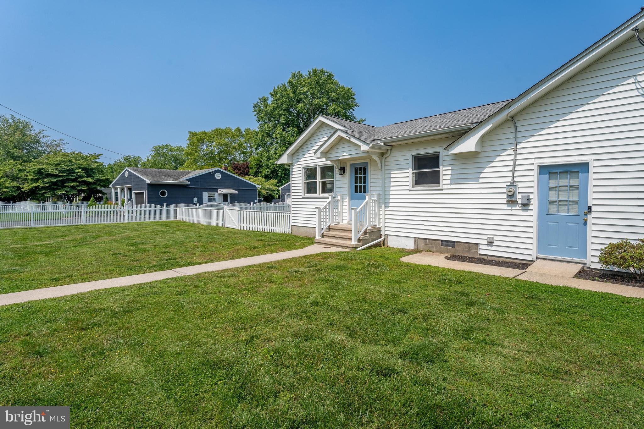 BURLEY HEIGHTS - Residential