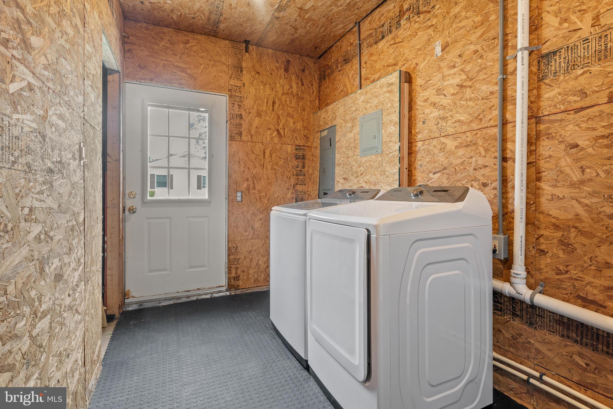 BURLEY HEIGHTS - Residential