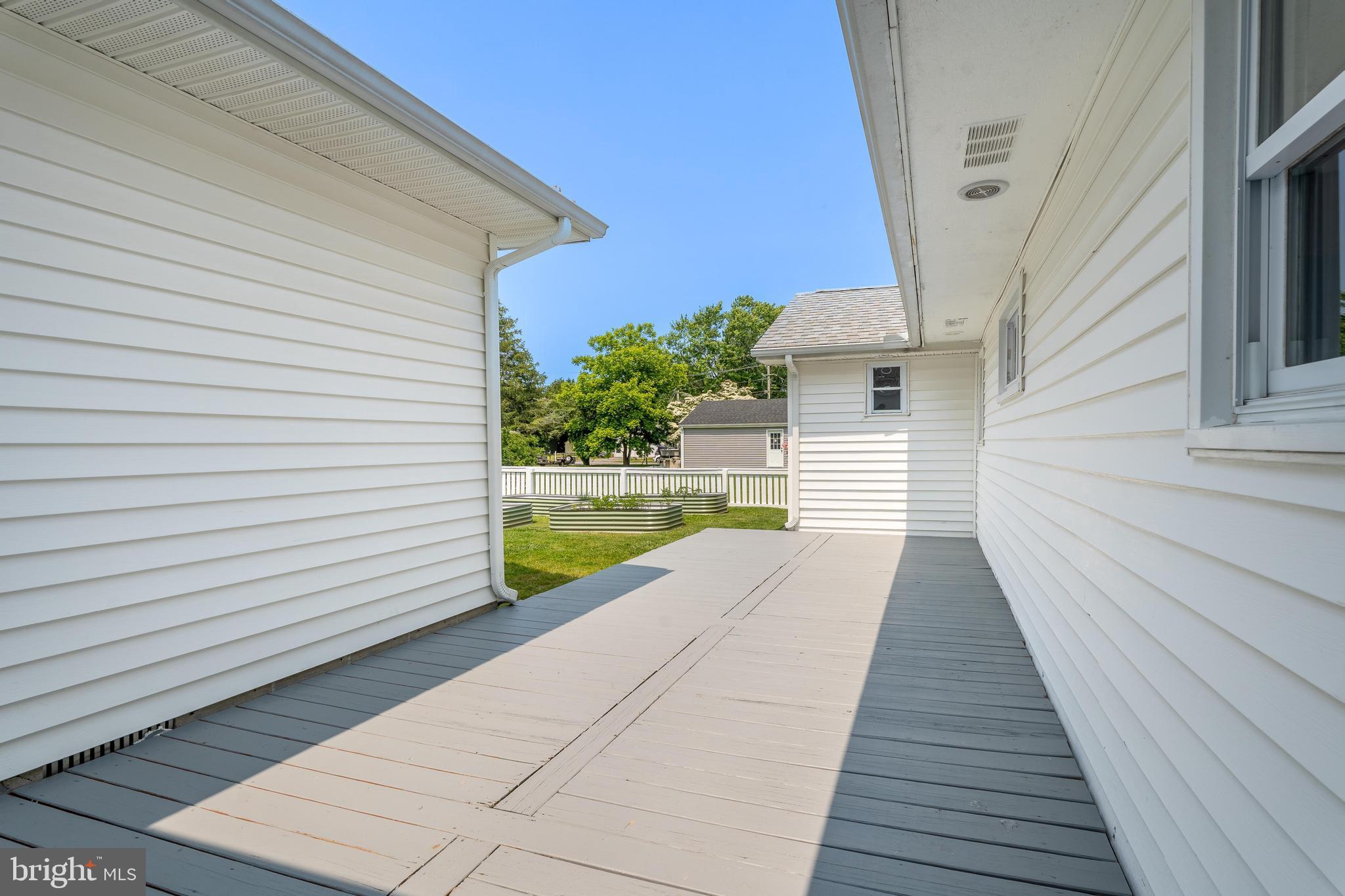 BURLEY HEIGHTS - Residential