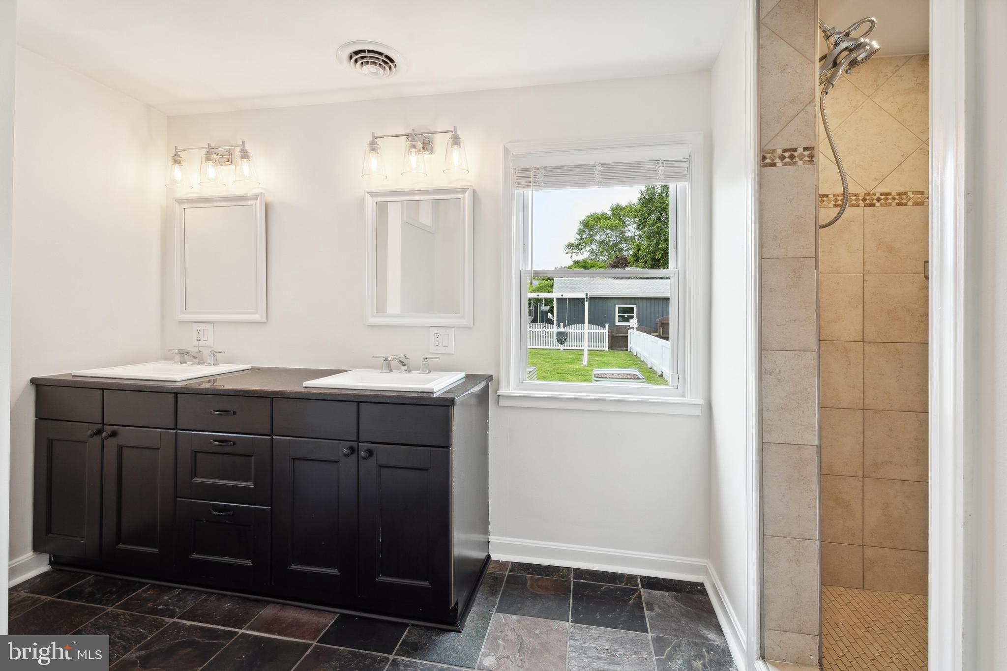 BURLEY HEIGHTS - Residential