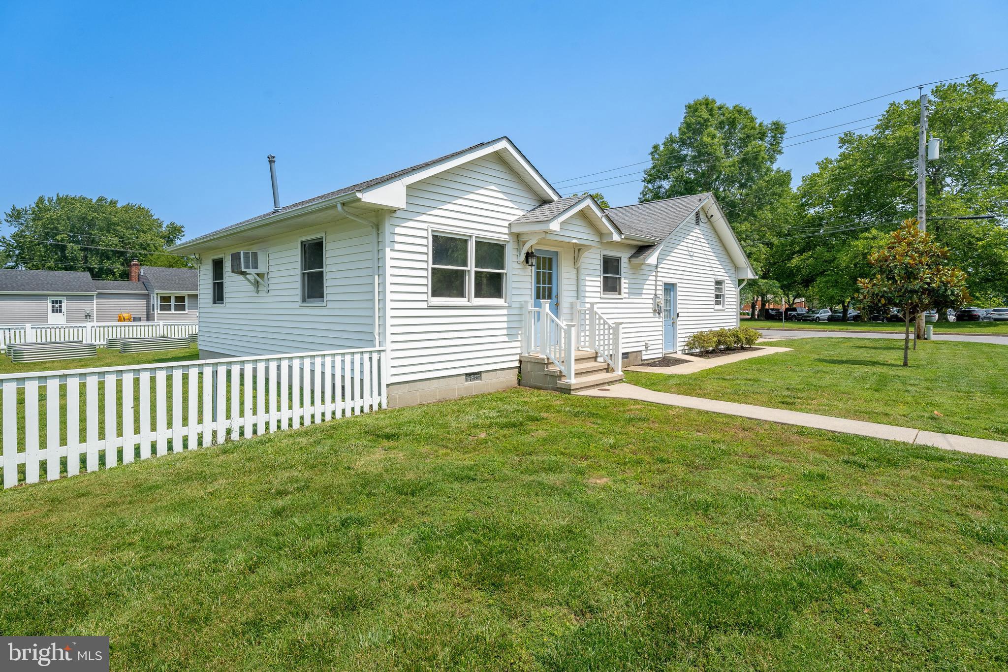 BURLEY HEIGHTS - Residential