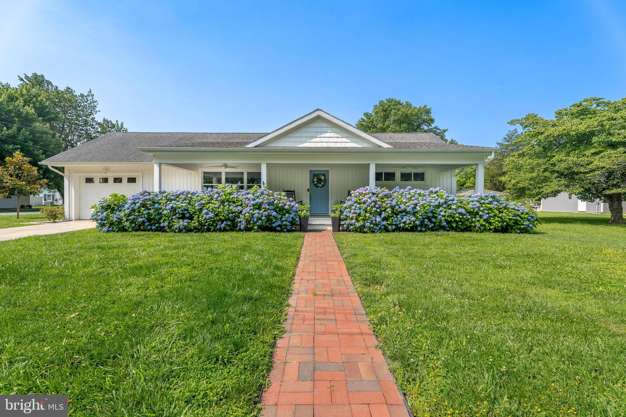 BURLEY HEIGHTS - Residential