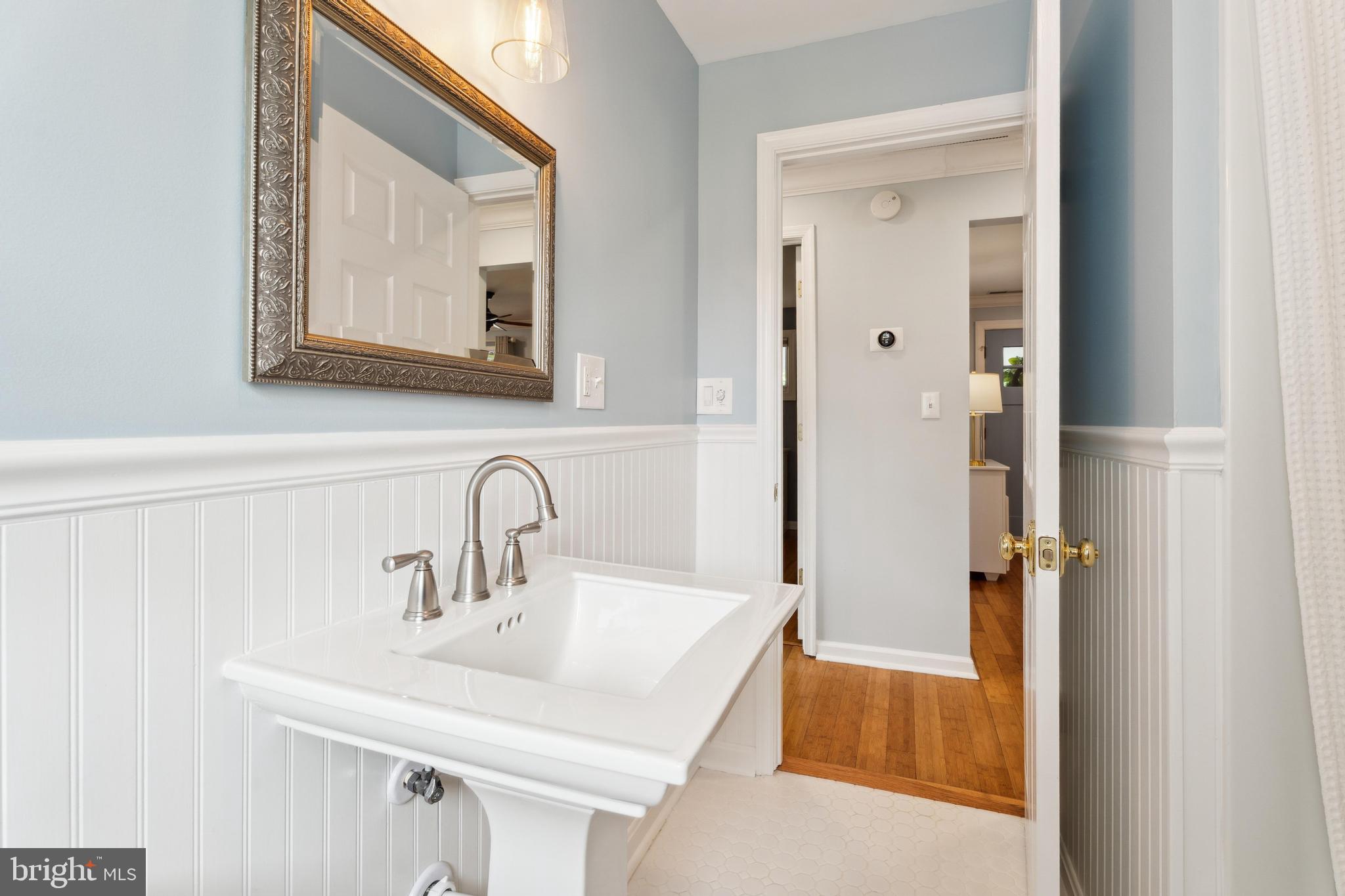 BURLEY HEIGHTS - Residential