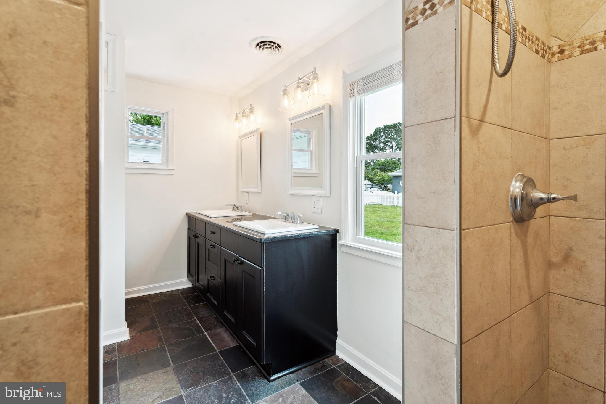 BURLEY HEIGHTS - Residential