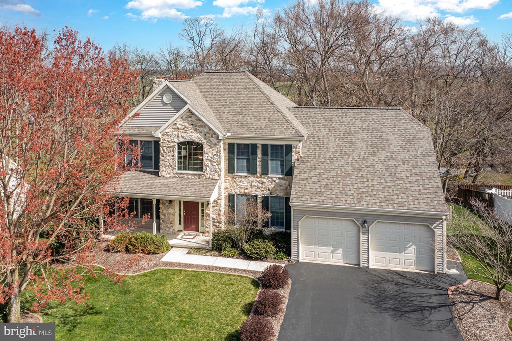 Photo of 117 MISTY LN, EPHRATA, PA 17522 (MLS # PALA2032982)