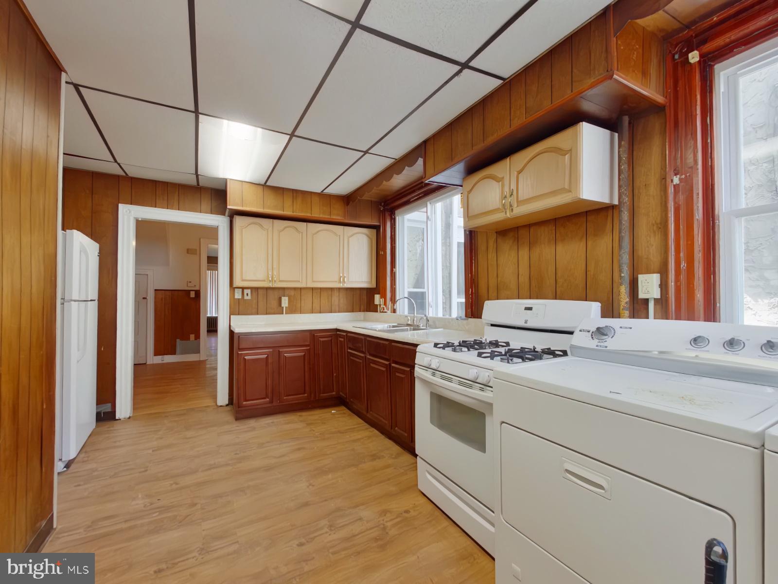 COBBS CREEK - Residential