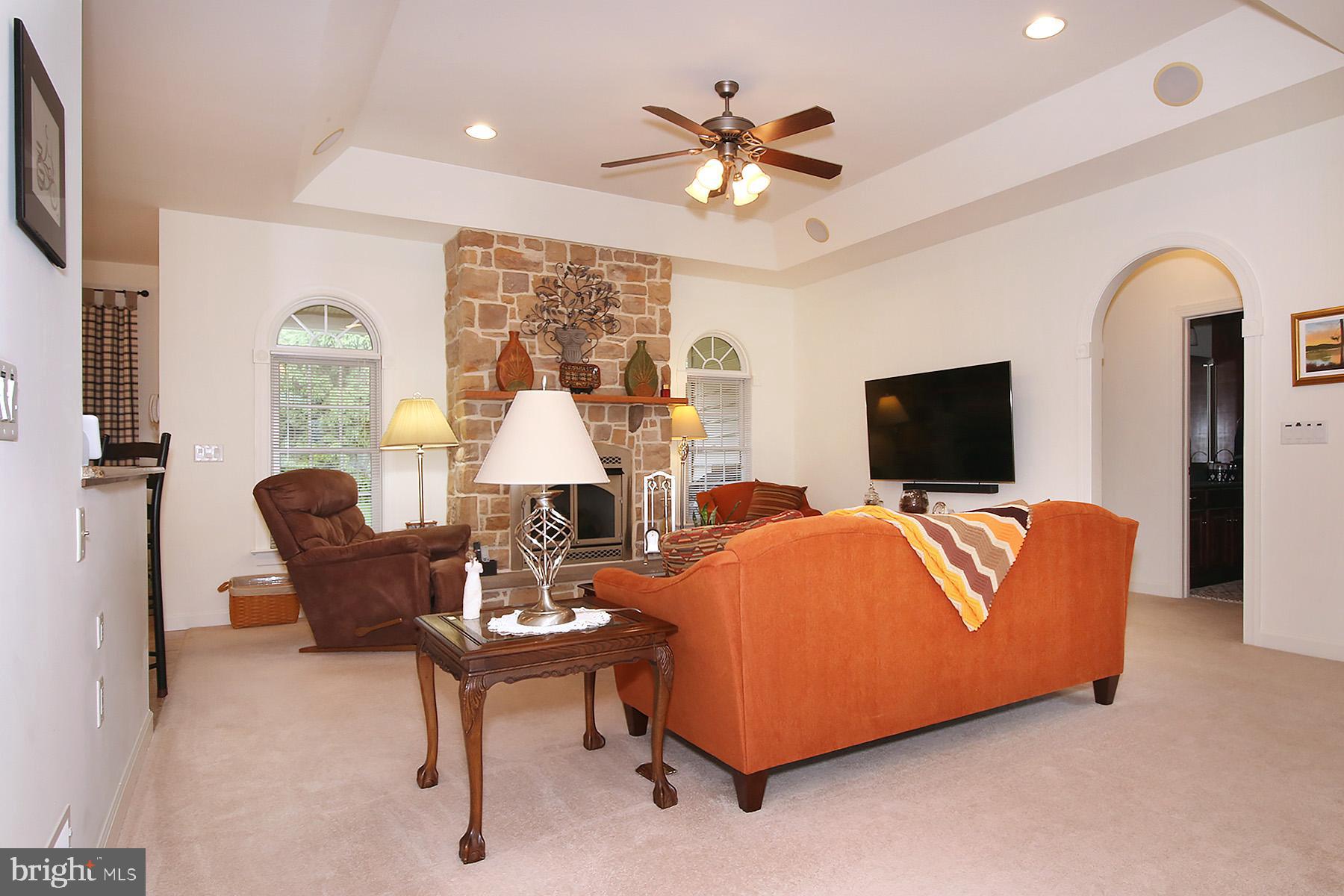 STRATHFORD MEADOWS - Residential