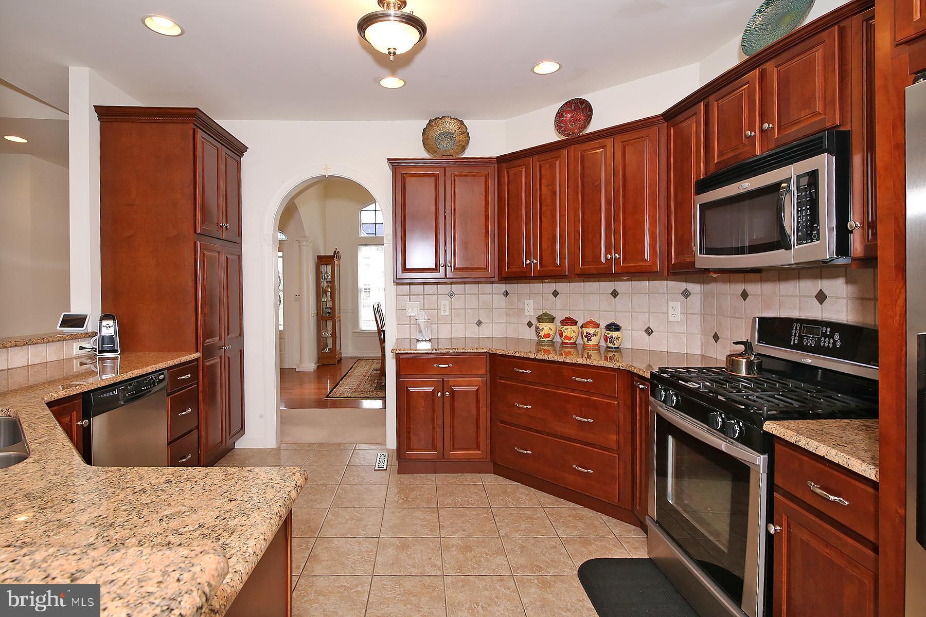STRATHFORD MEADOWS - Residential