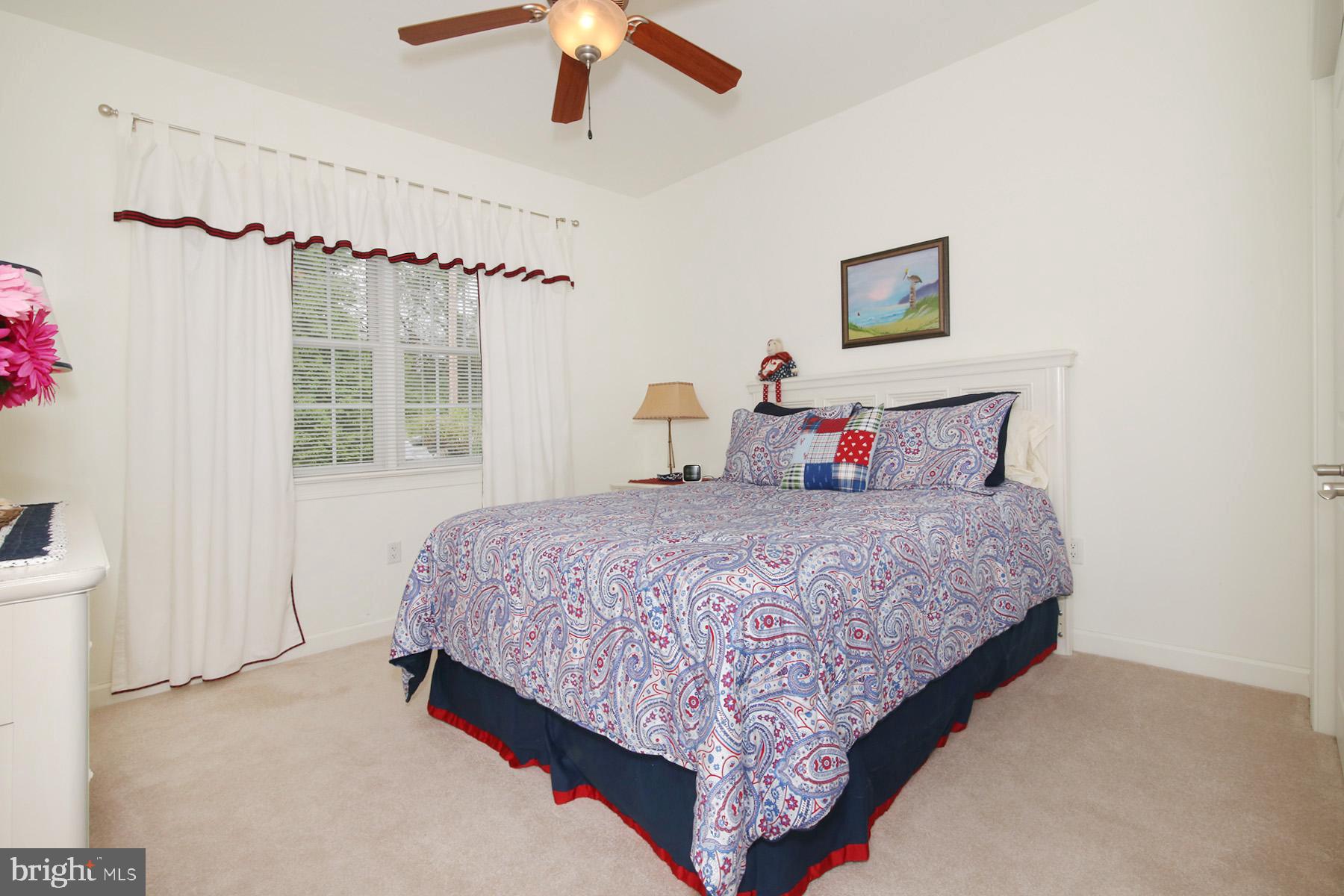 STRATHFORD MEADOWS - Residential