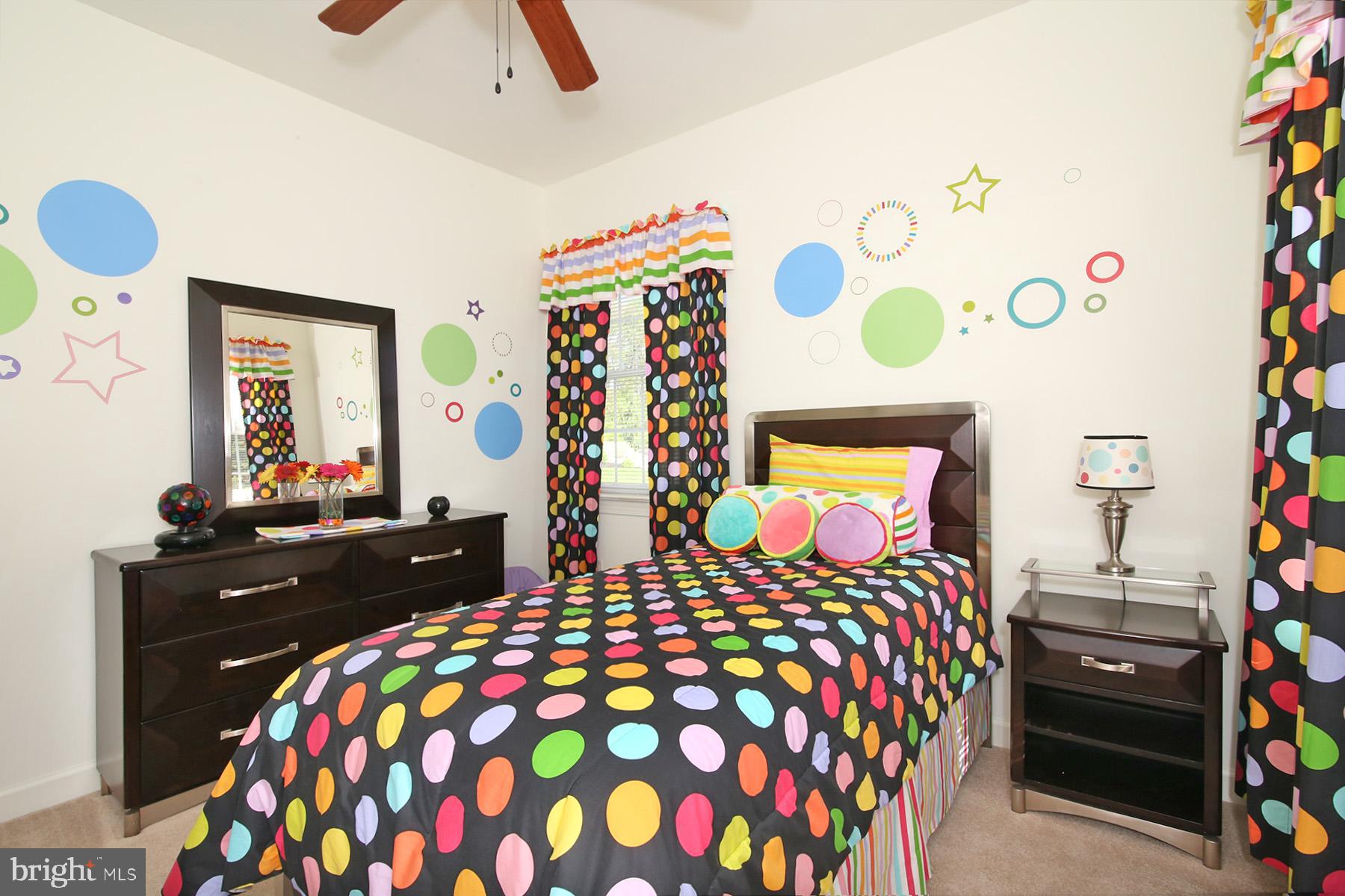 STRATHFORD MEADOWS - Residential