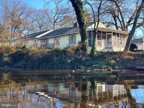 Homes For Sale - 383 Woodbine Street<br/> BROWNS MILLS, NJ 08015