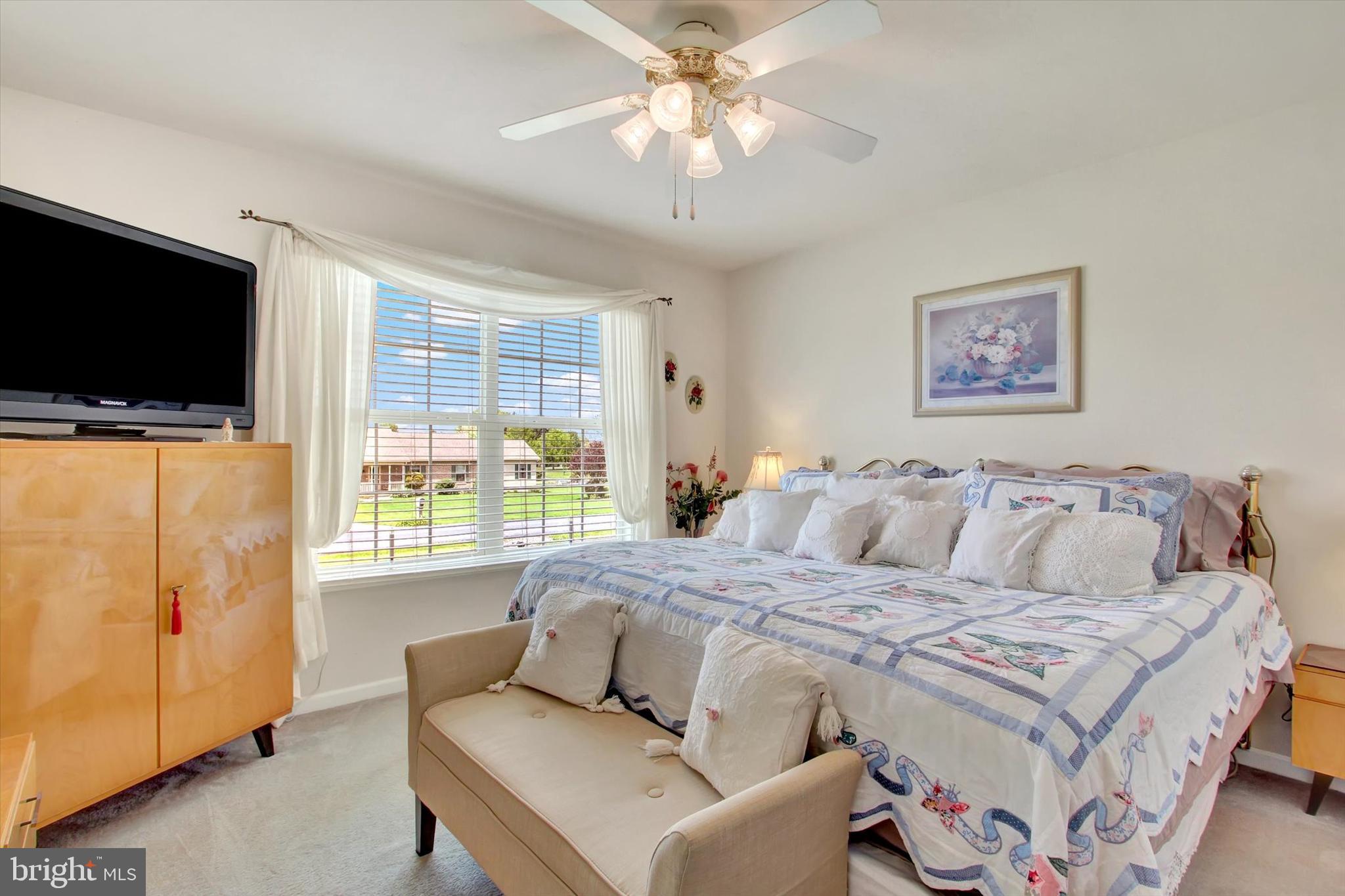 BERMUDIAN SPRINGS - Residential