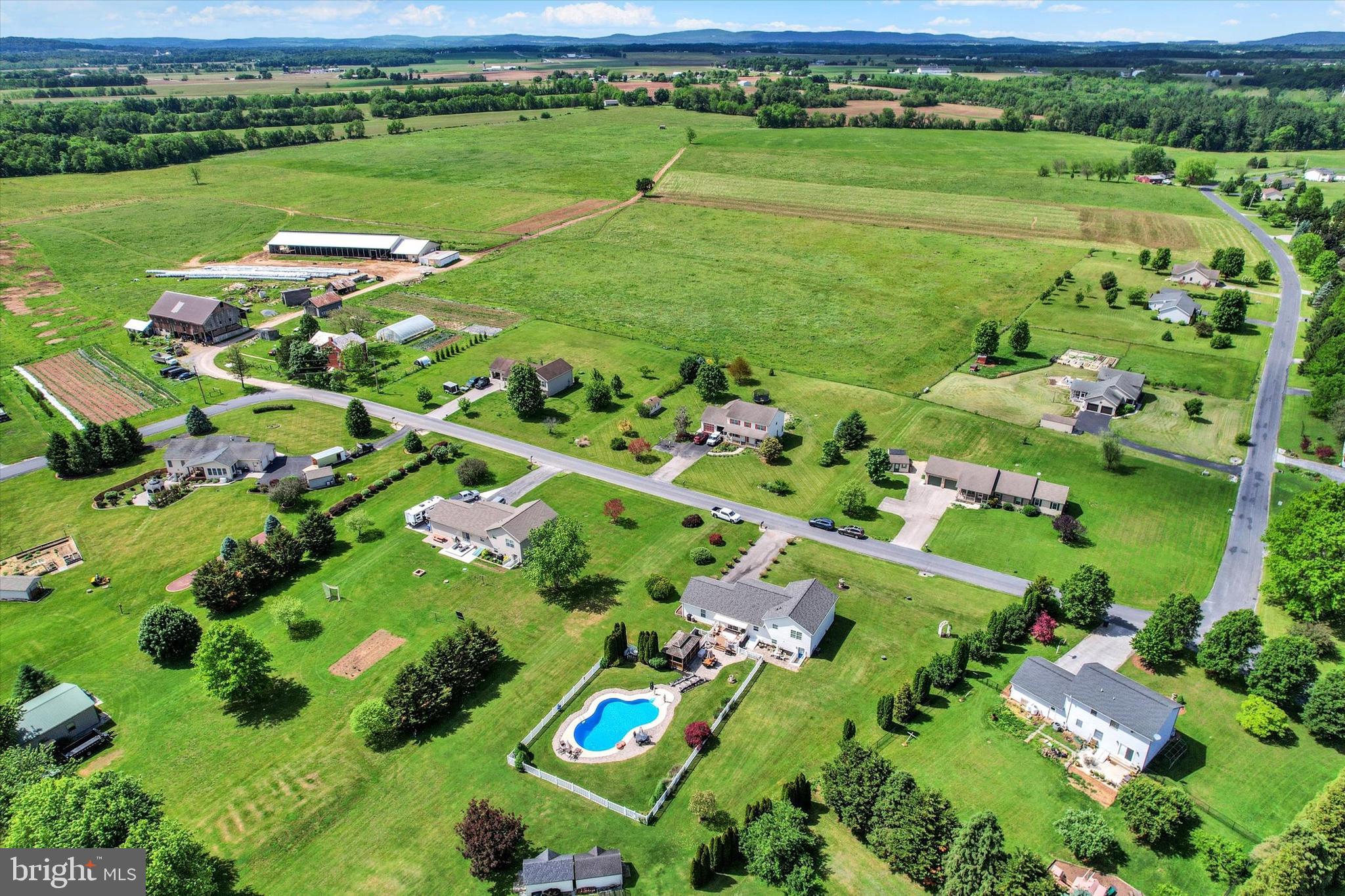 BERMUDIAN SPRINGS - Residential
