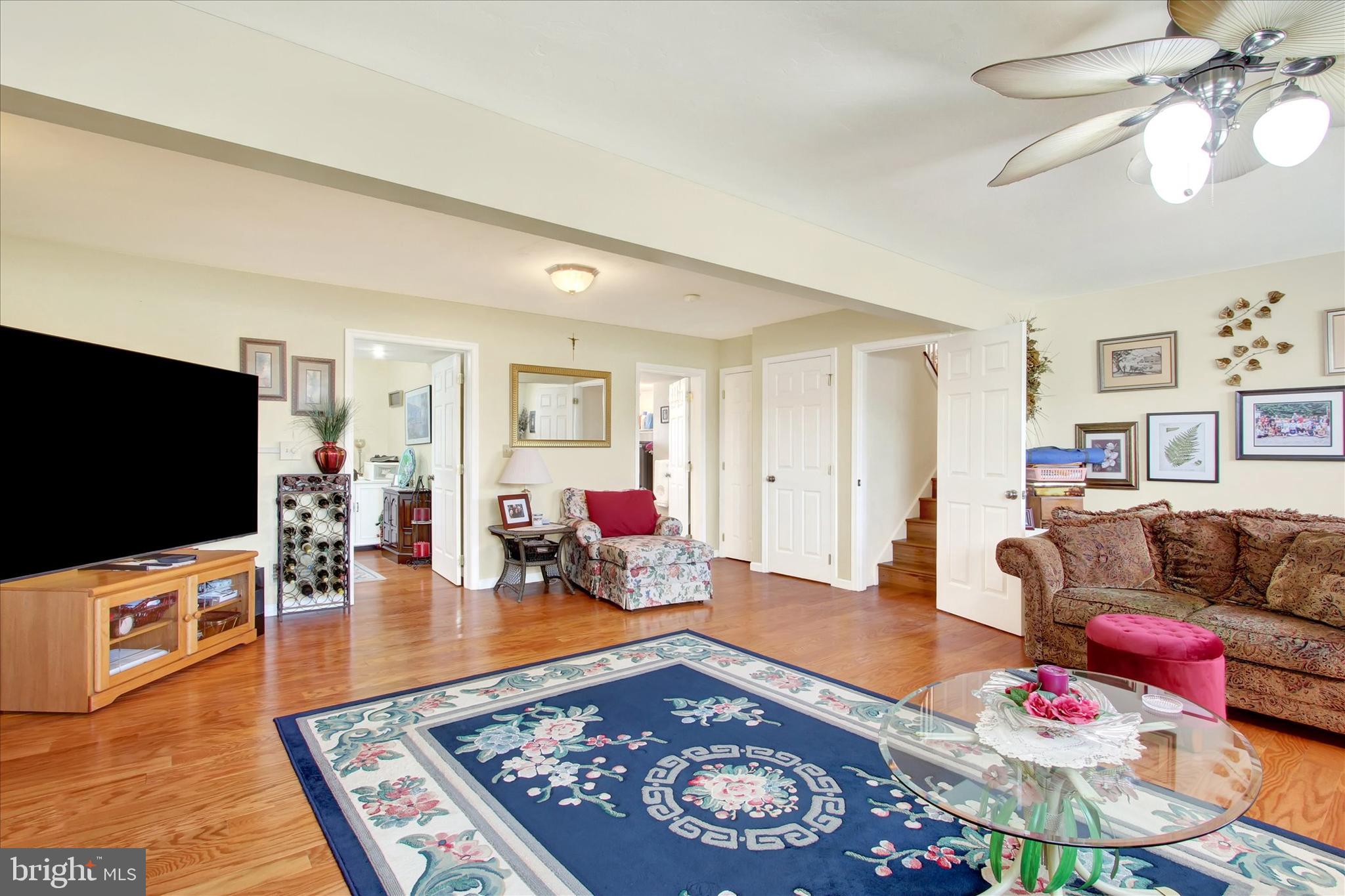 BERMUDIAN SPRINGS - Residential