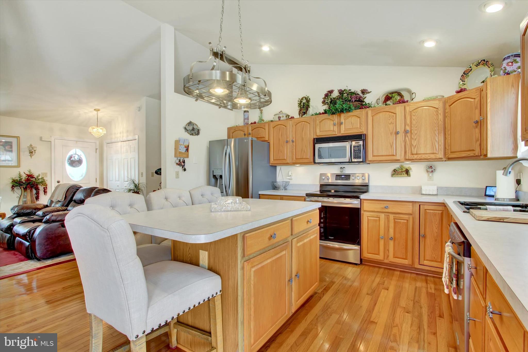 BERMUDIAN SPRINGS - Residential