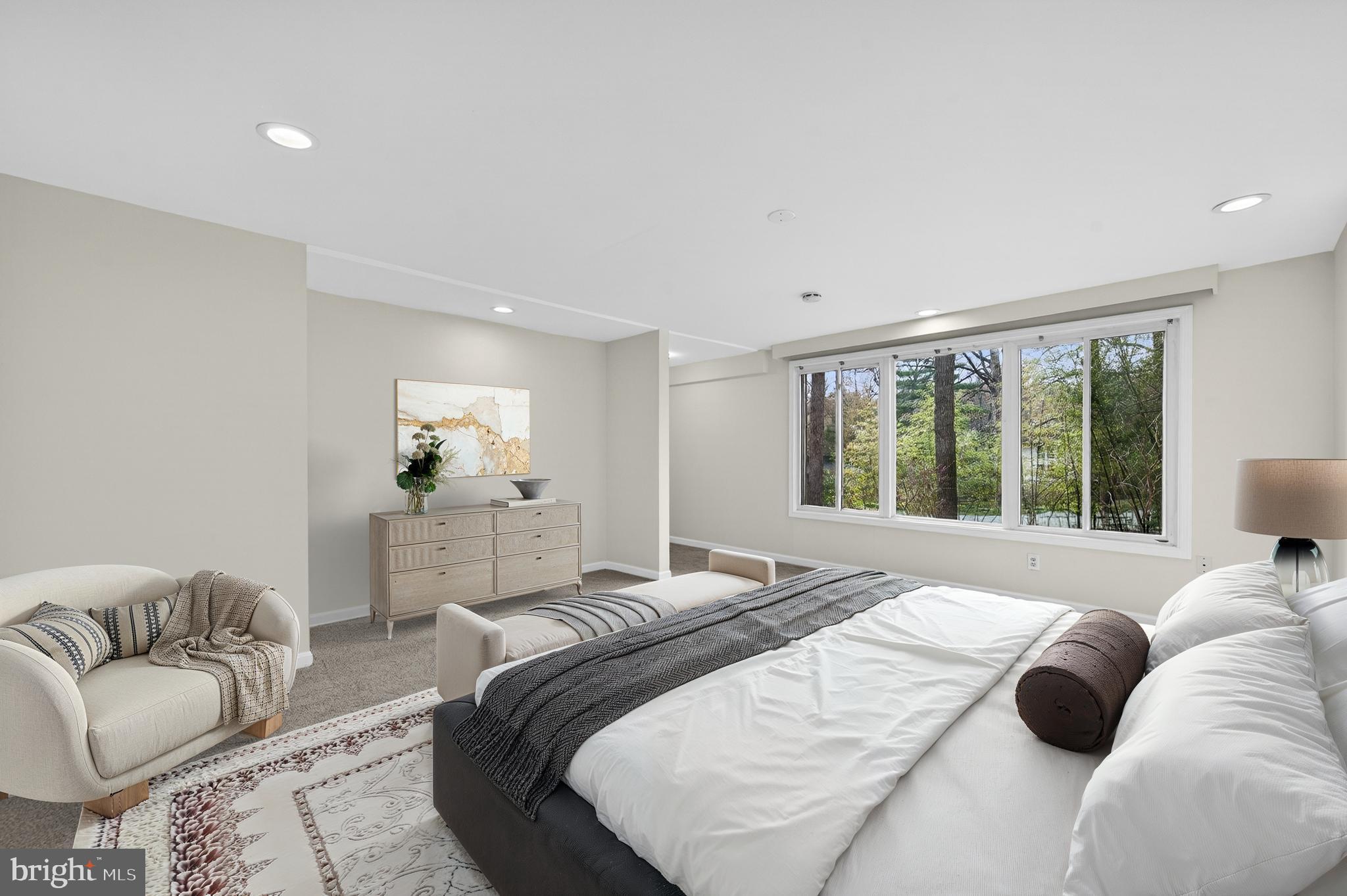 EAST GATE OF POTOMAC - Residential