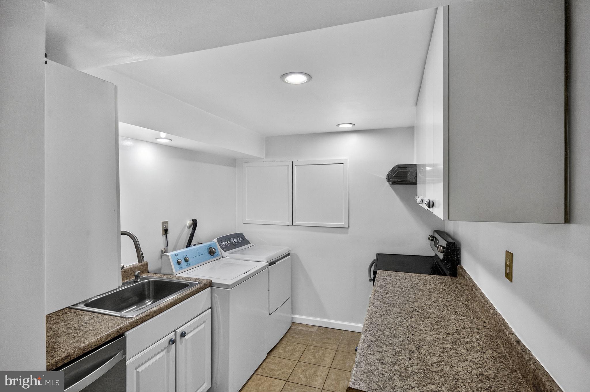 EAST GATE OF POTOMAC - Residential