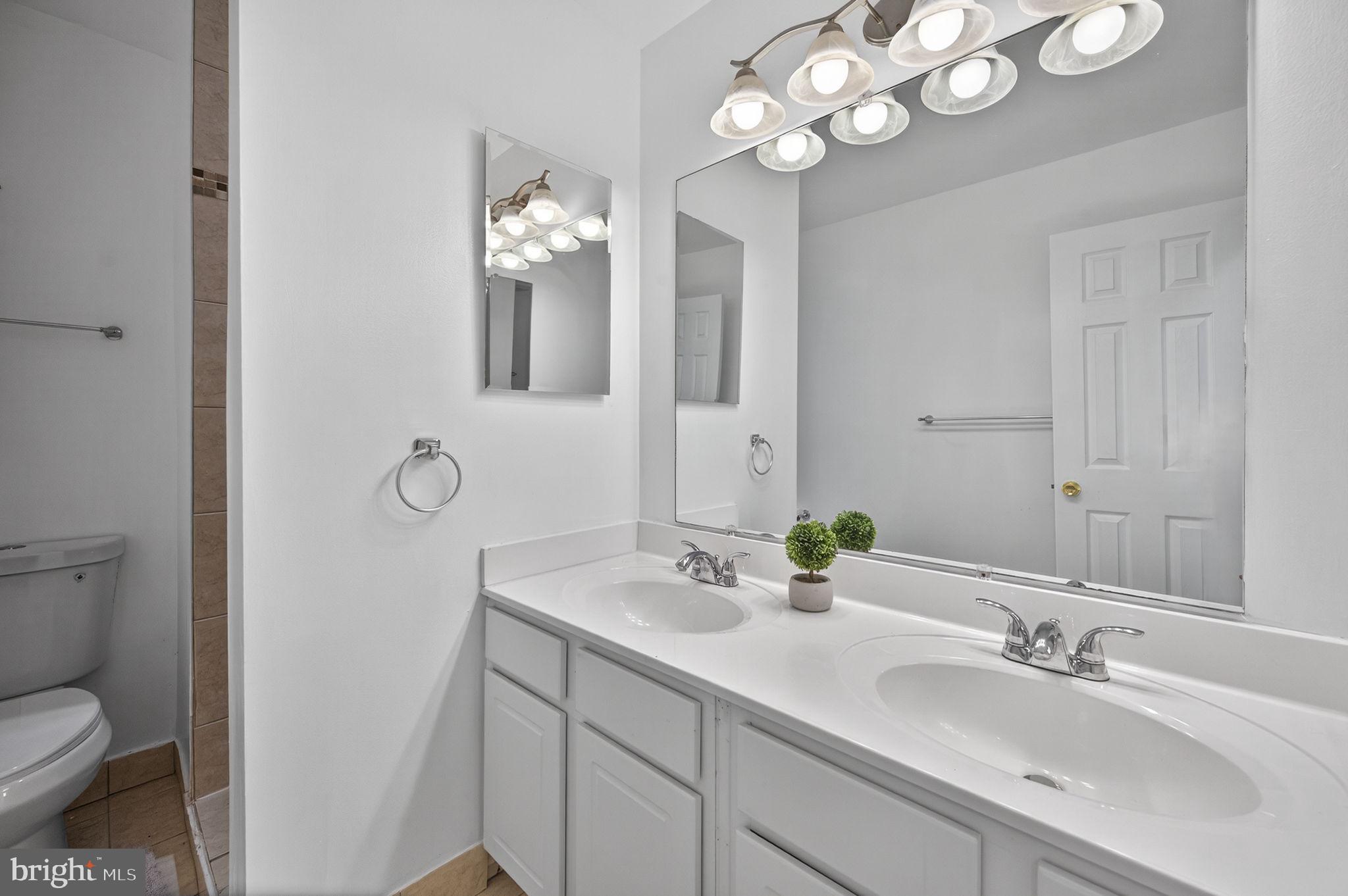 EAST GATE OF POTOMAC - Residential