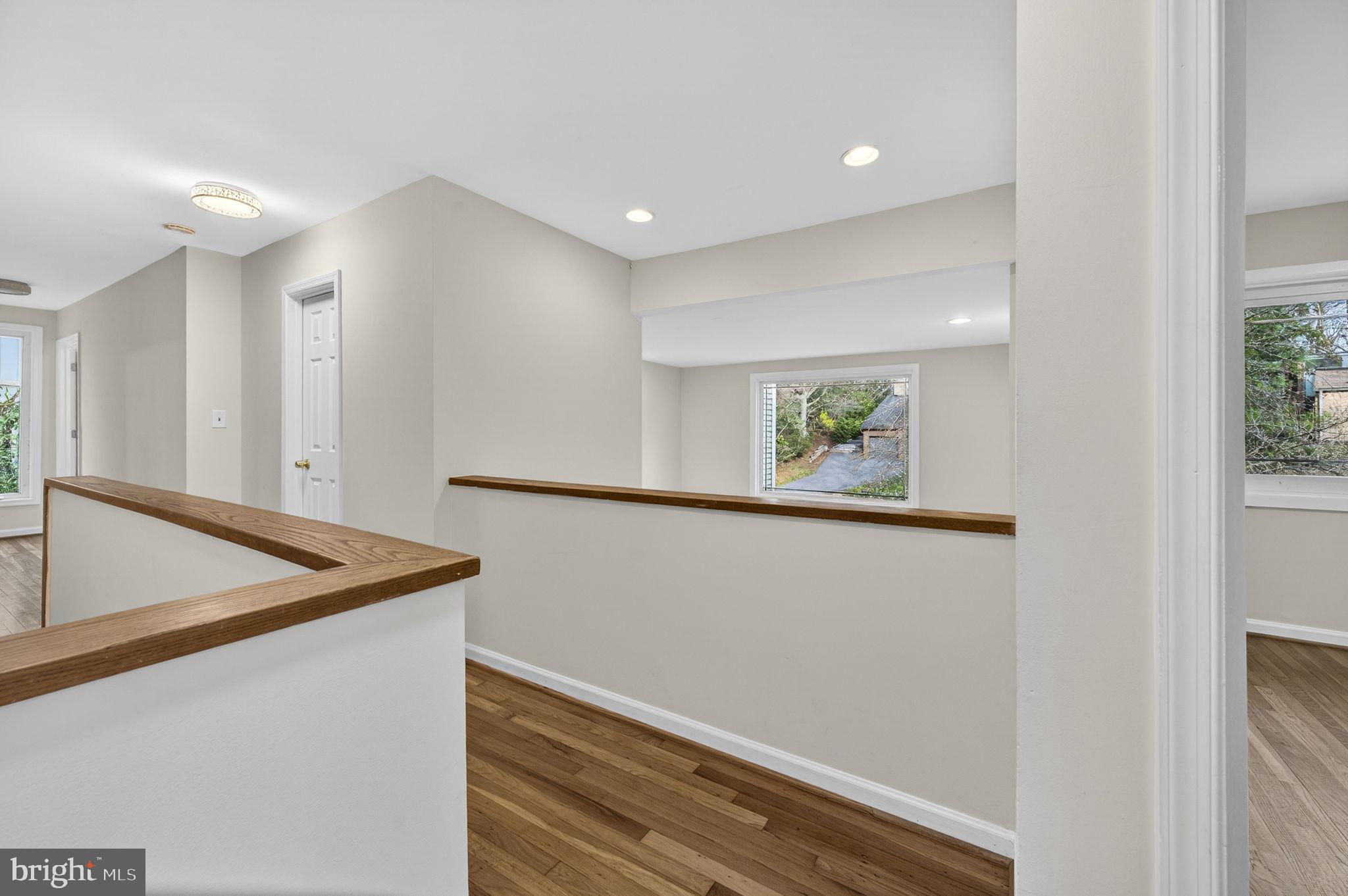 EAST GATE OF POTOMAC - Residential