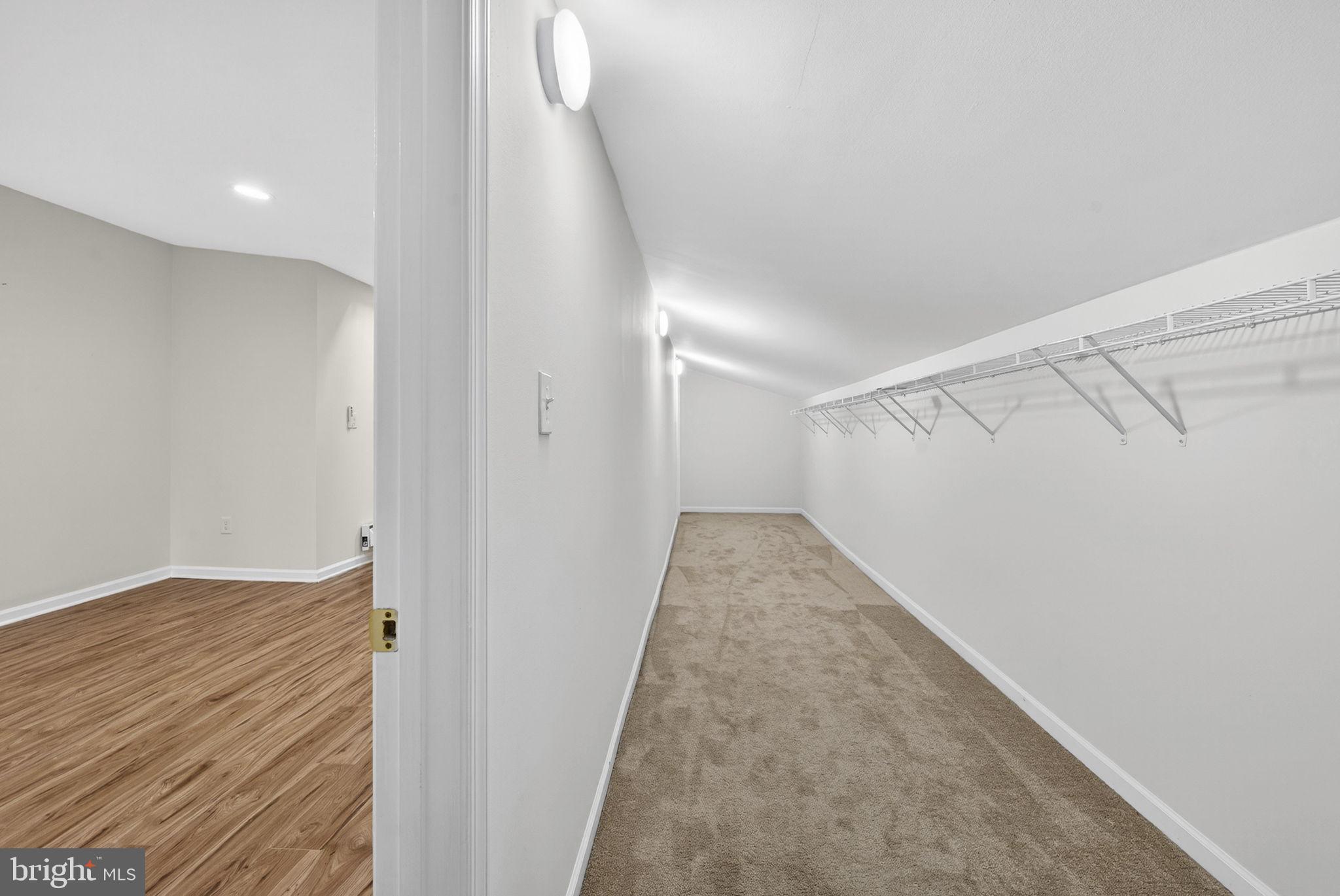 EAST GATE OF POTOMAC - Residential