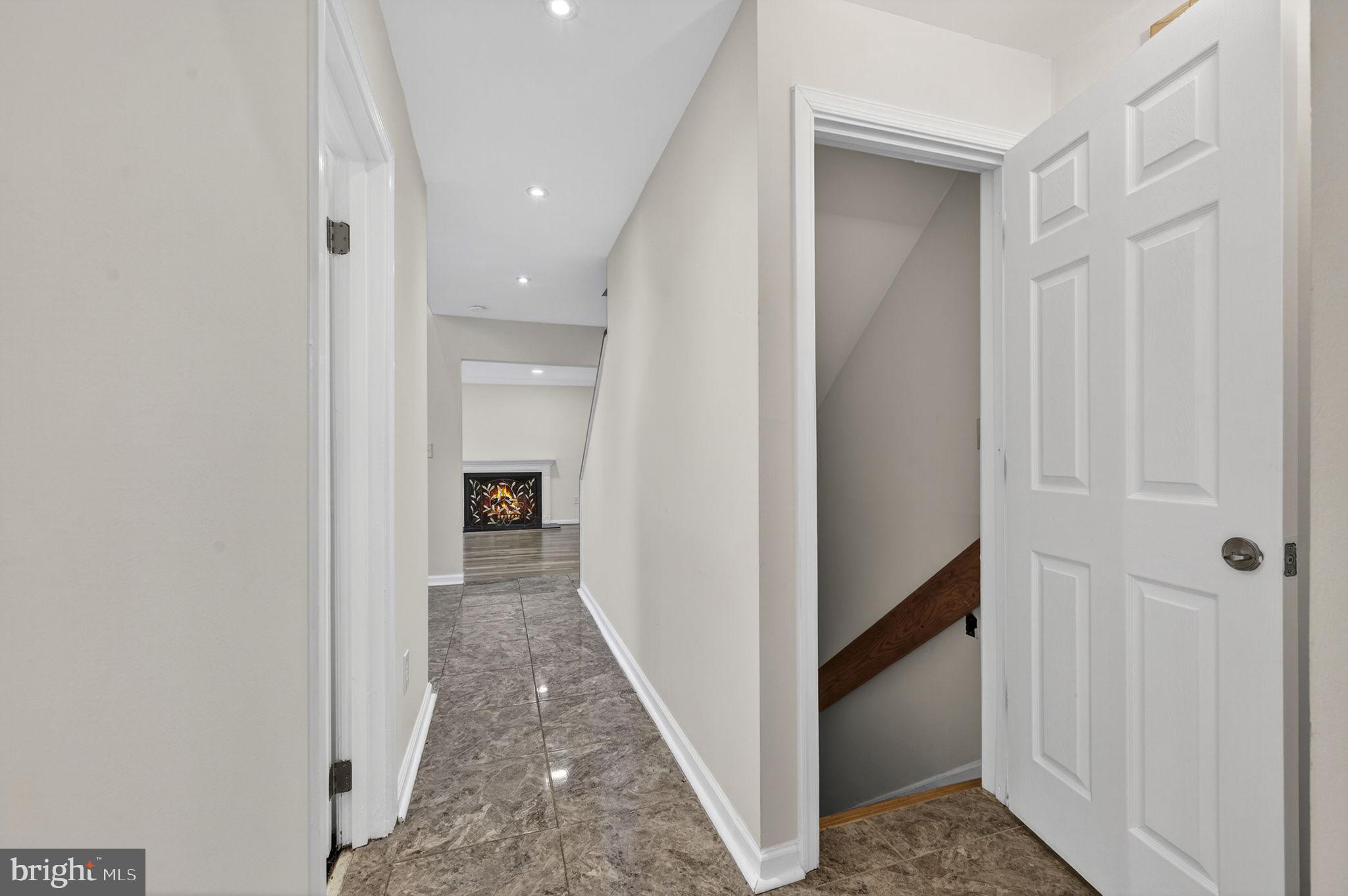 EAST GATE OF POTOMAC - Residential