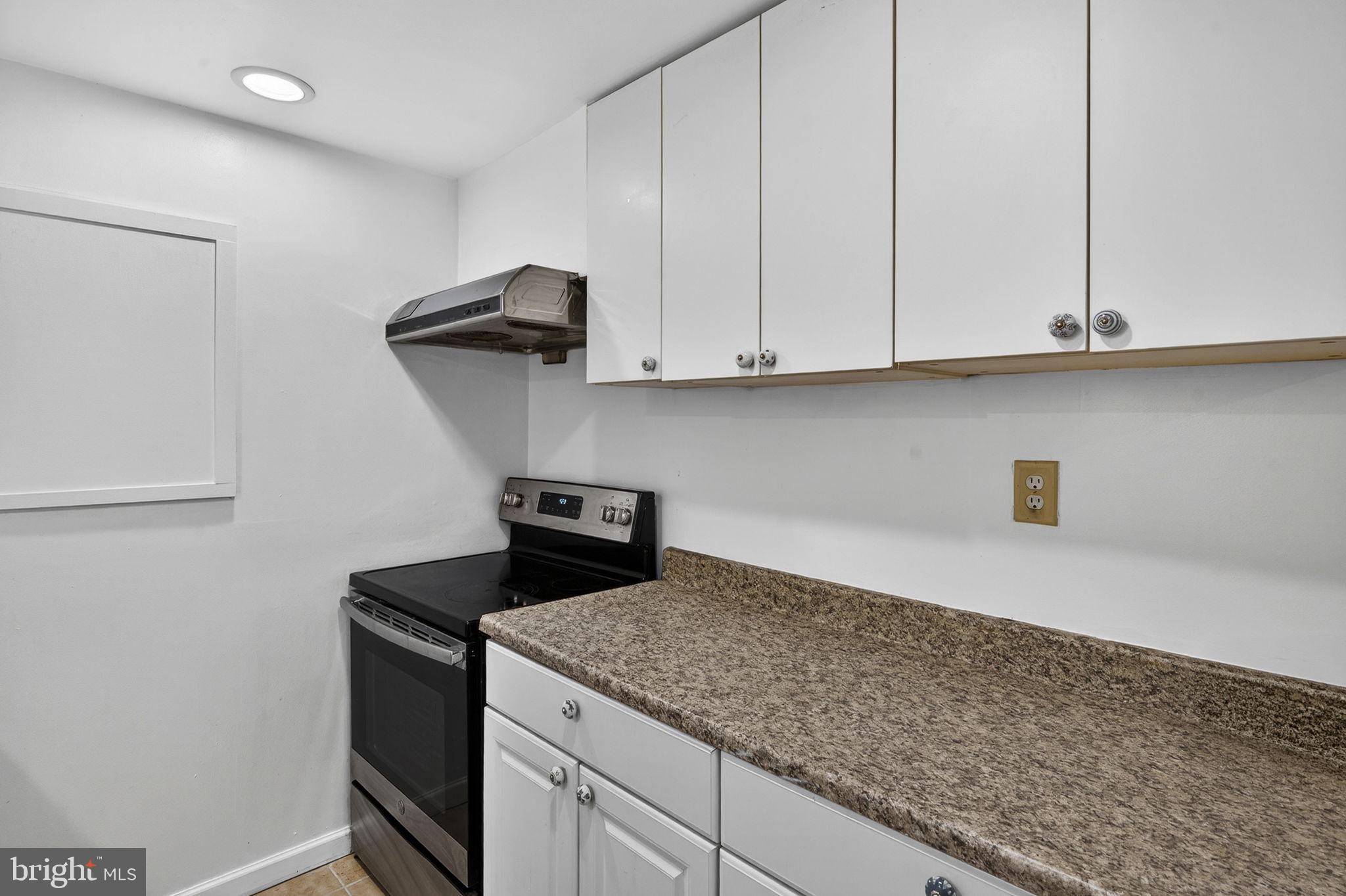 EAST GATE OF POTOMAC - Residential