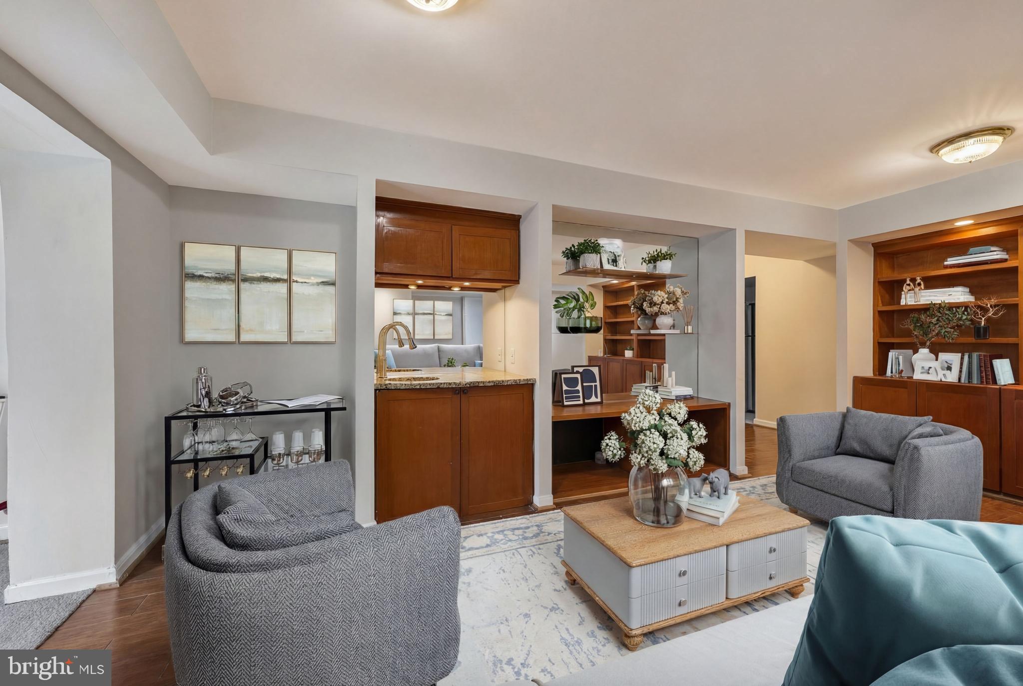 EAST GATE OF POTOMAC - Residential