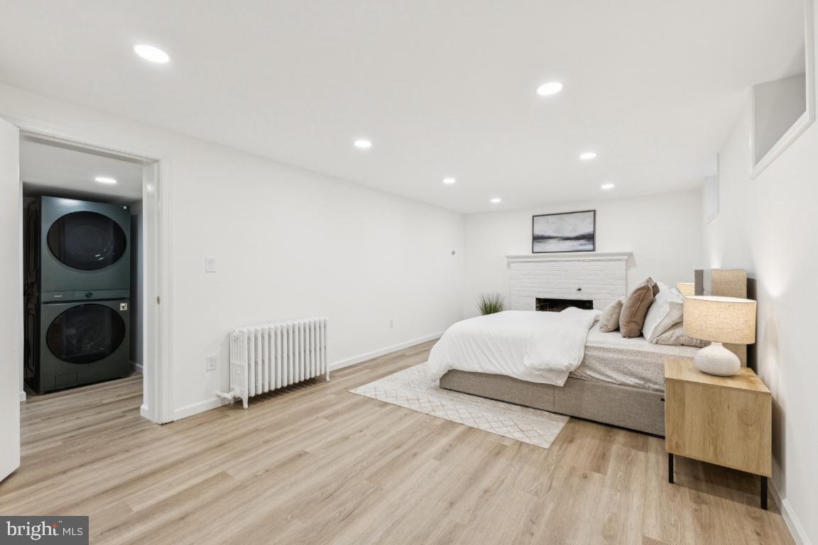 ASHTON HEIGHTS - Residential