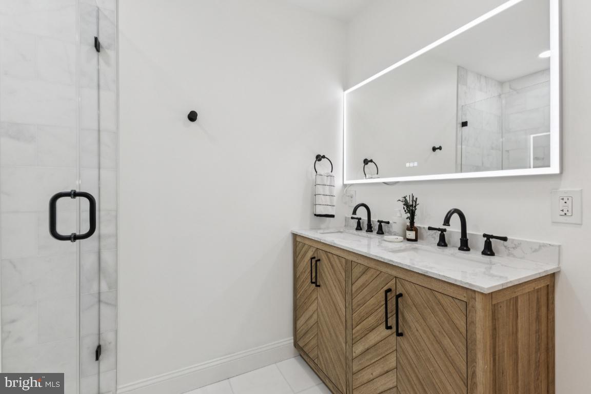 ASHTON HEIGHTS - Residential