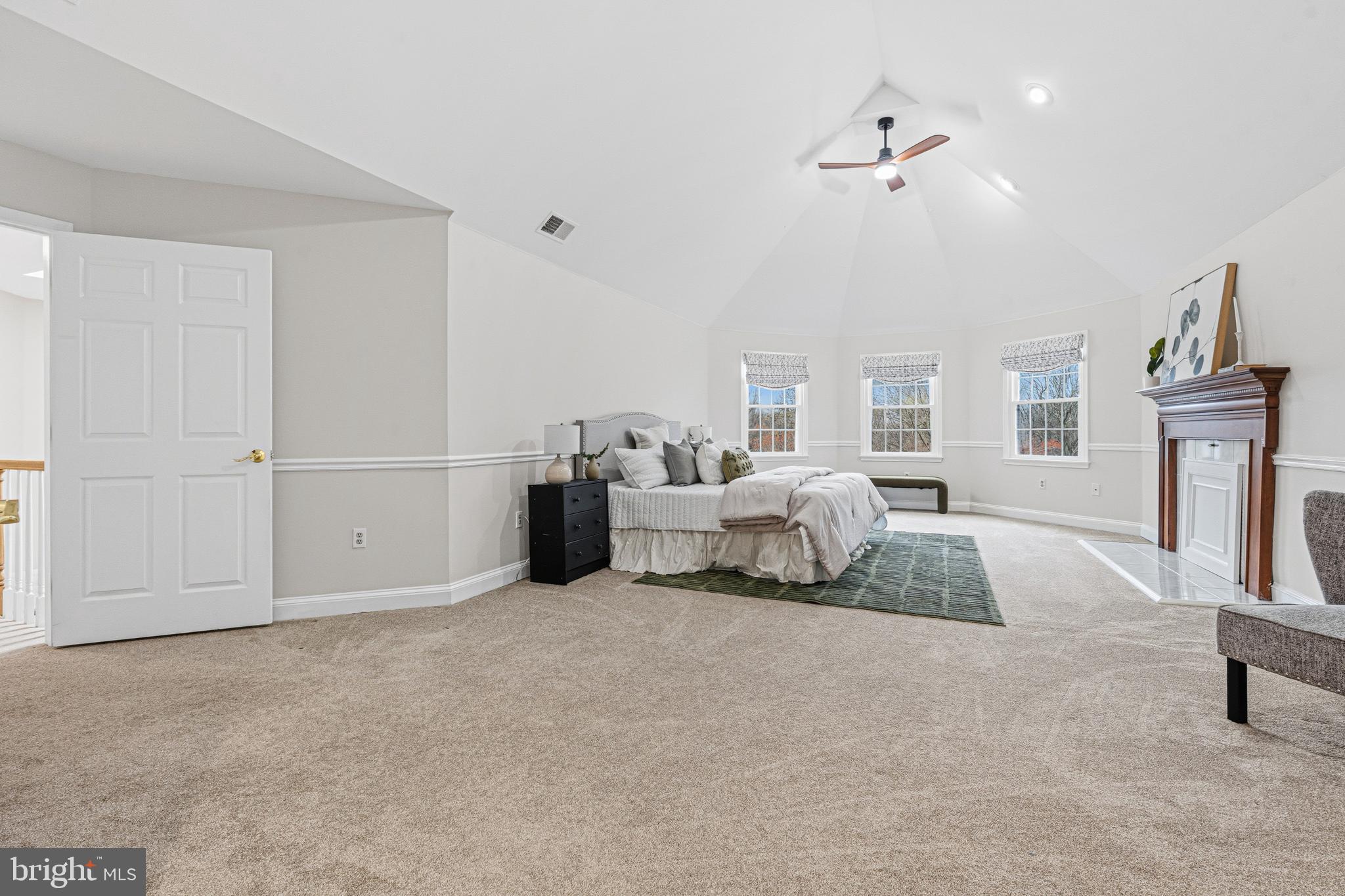 ADVOCATE HILL FARMS - Residential