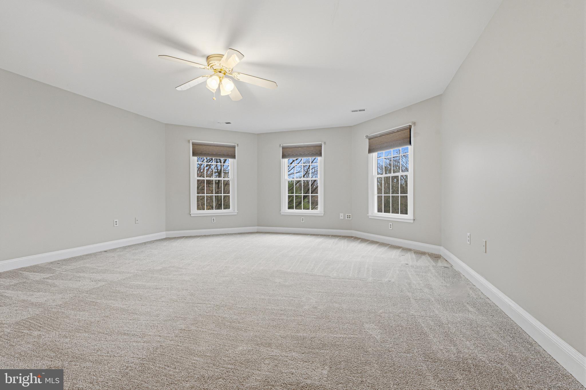 ADVOCATE HILL FARMS - Residential