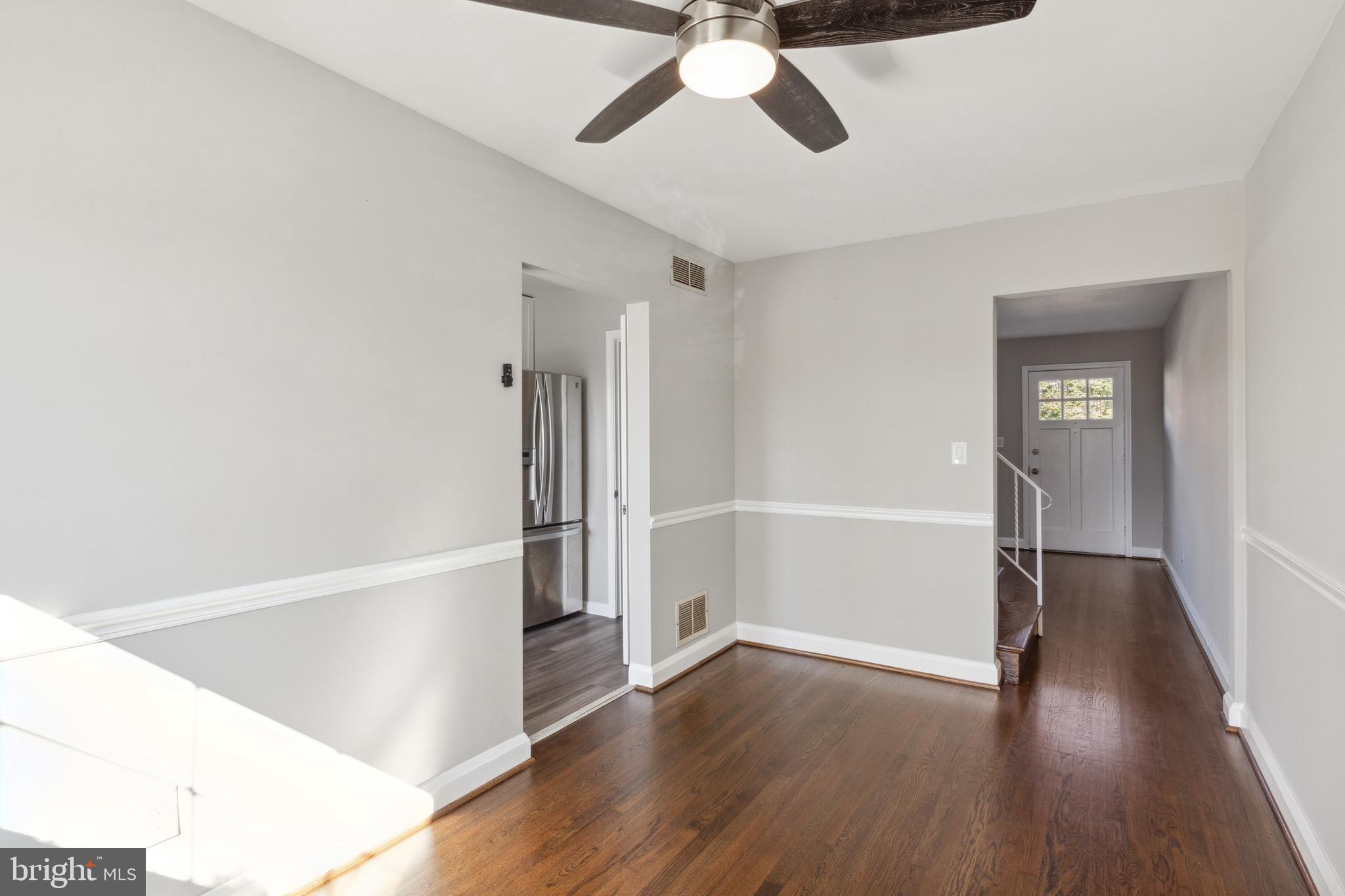 MEDFIELD - Residential