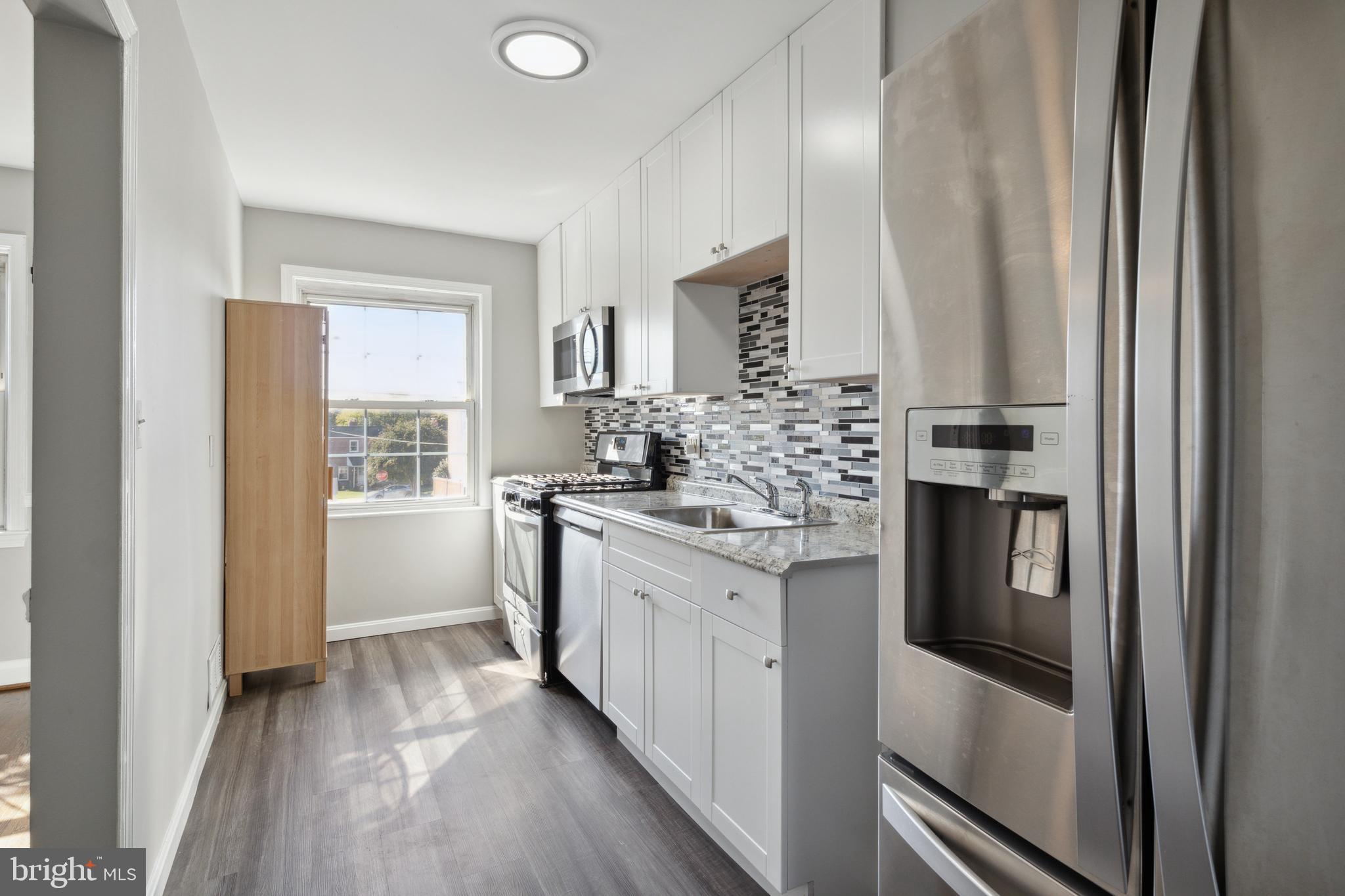 MEDFIELD - Residential