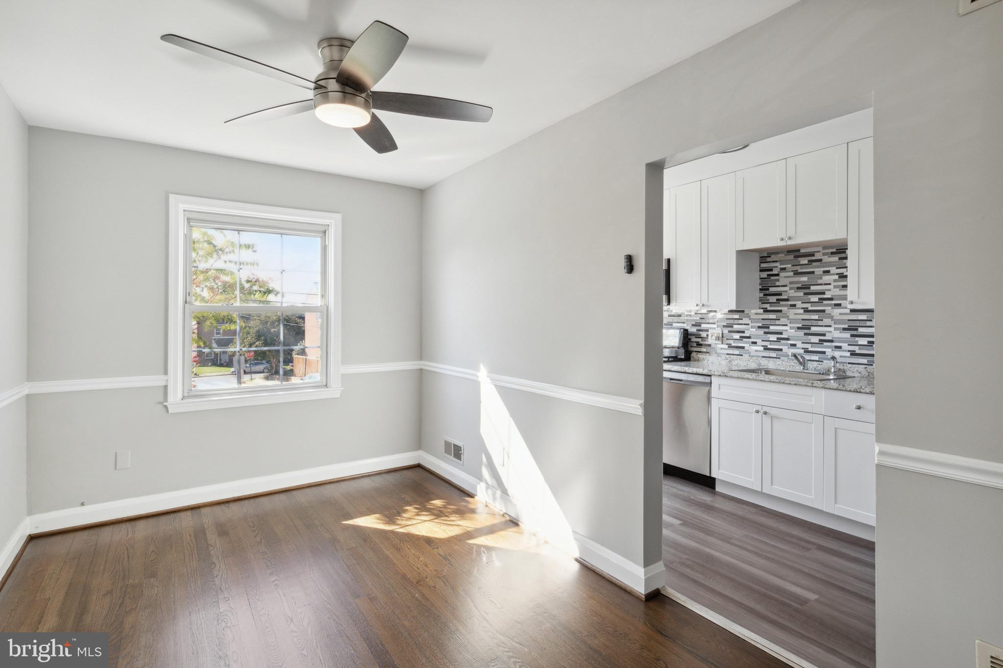 MEDFIELD - Residential