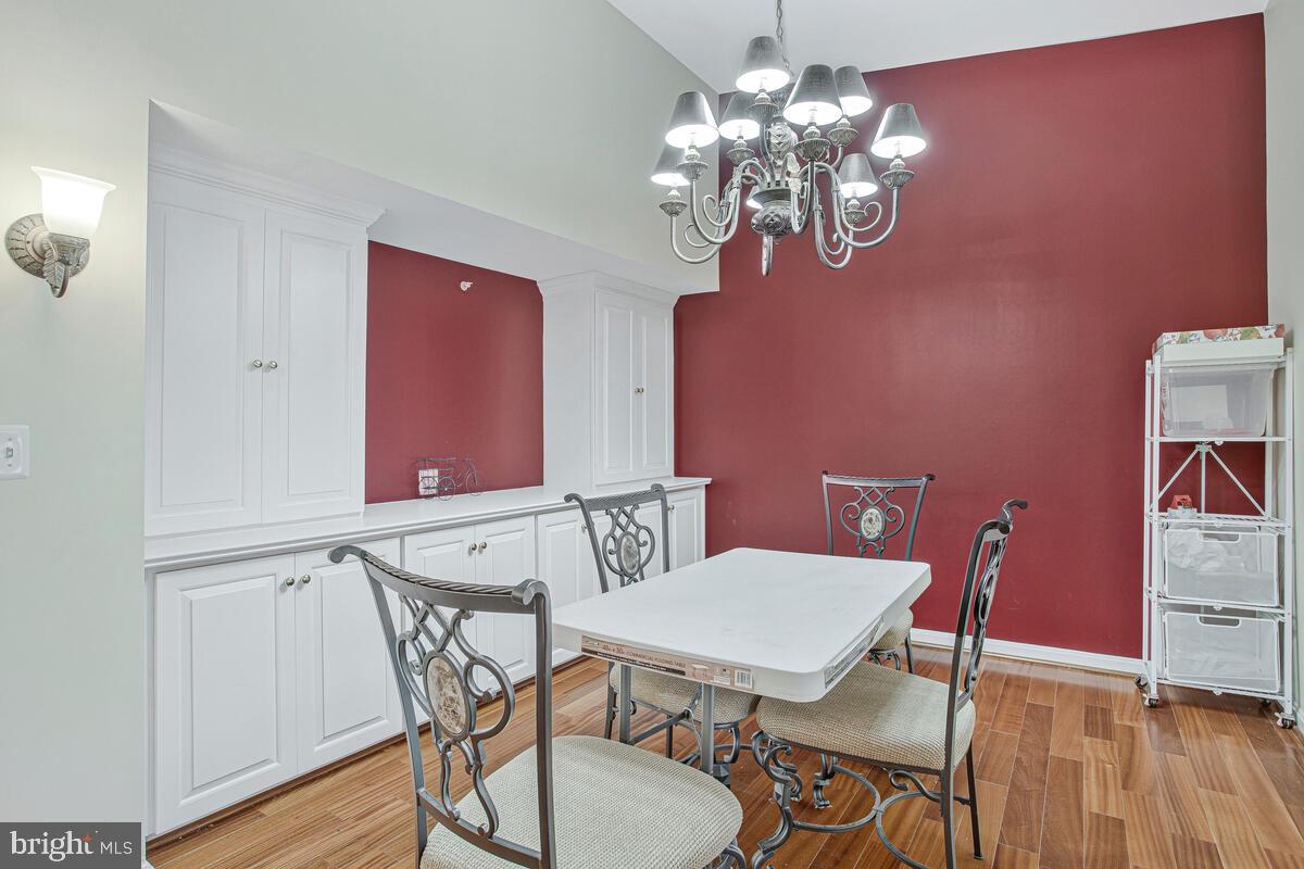 ROSSLARE RIDGE - Residential