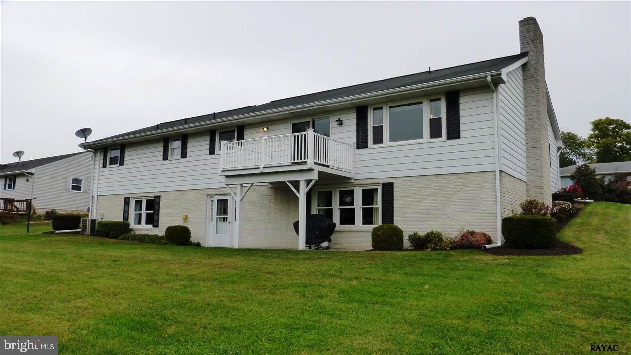 COLONIAL HEIGHTS - Residential