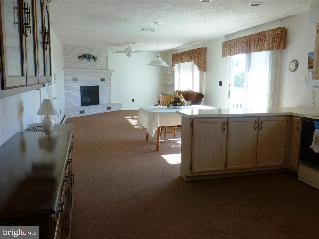 COLONIAL HEIGHTS - Residential