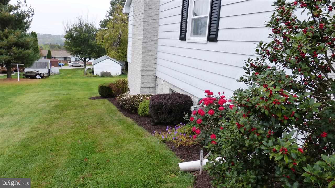 COLONIAL HEIGHTS - Residential