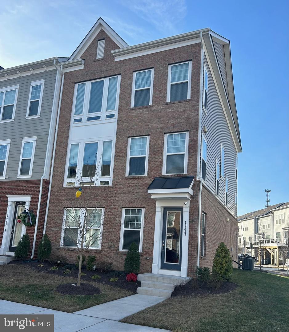 GOOSE CREEK - Residential