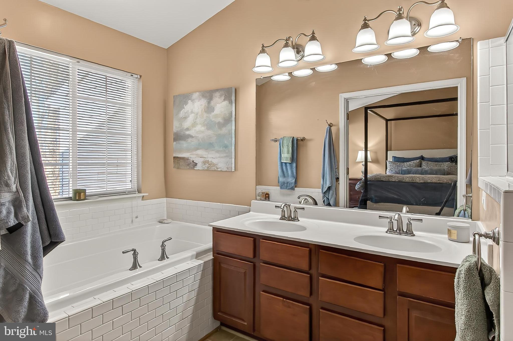 THE FOREST AT SOUTHRUN - Residential