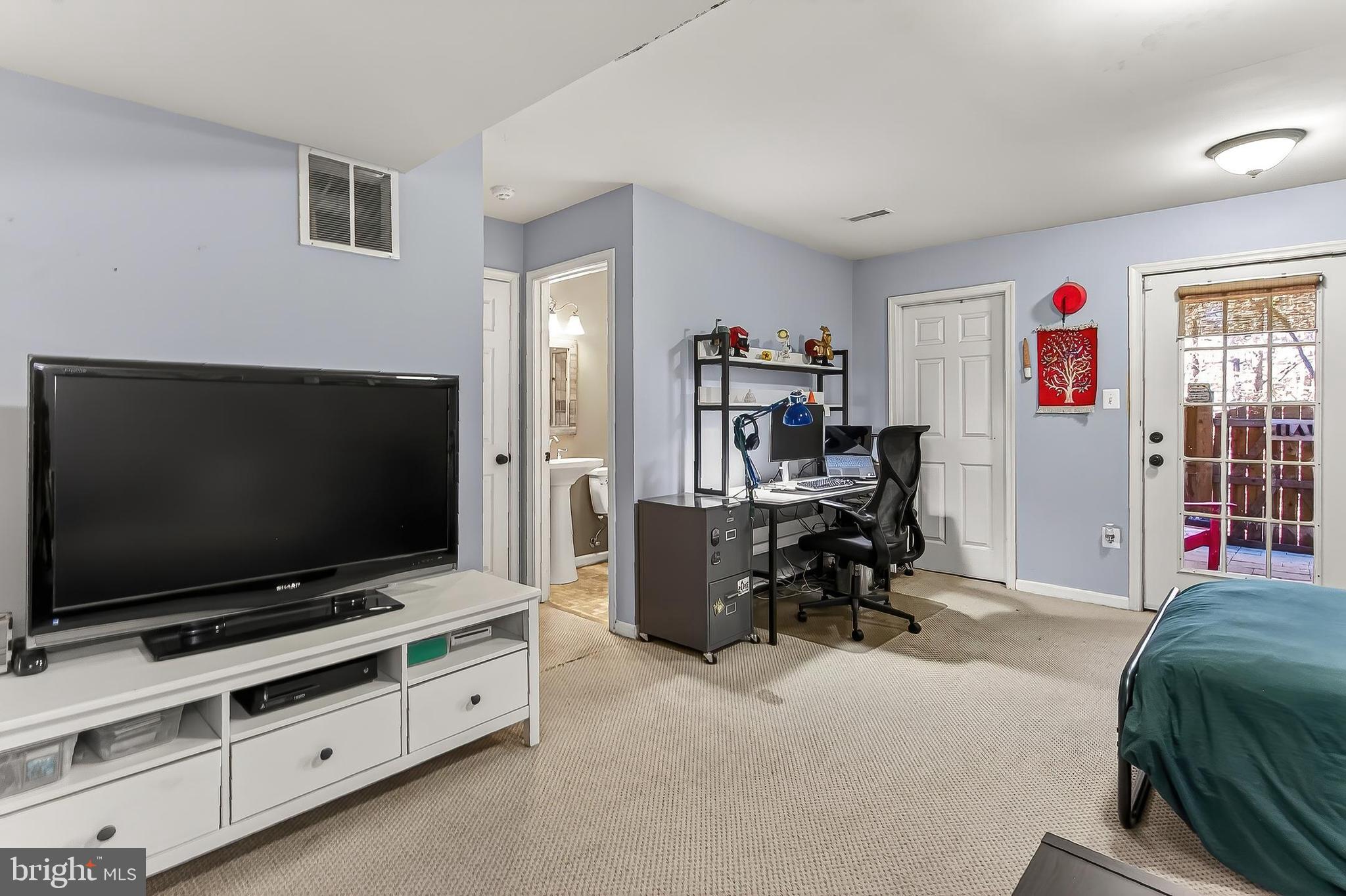 THE FOREST AT SOUTHRUN - Residential