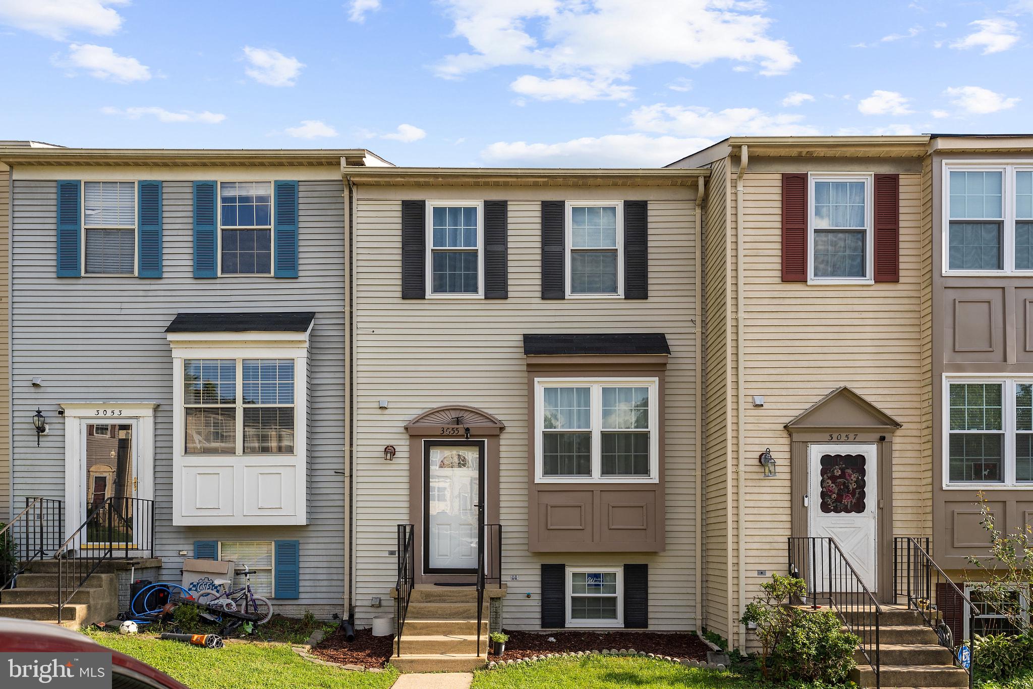 3055 ANTRIM CIRCLE