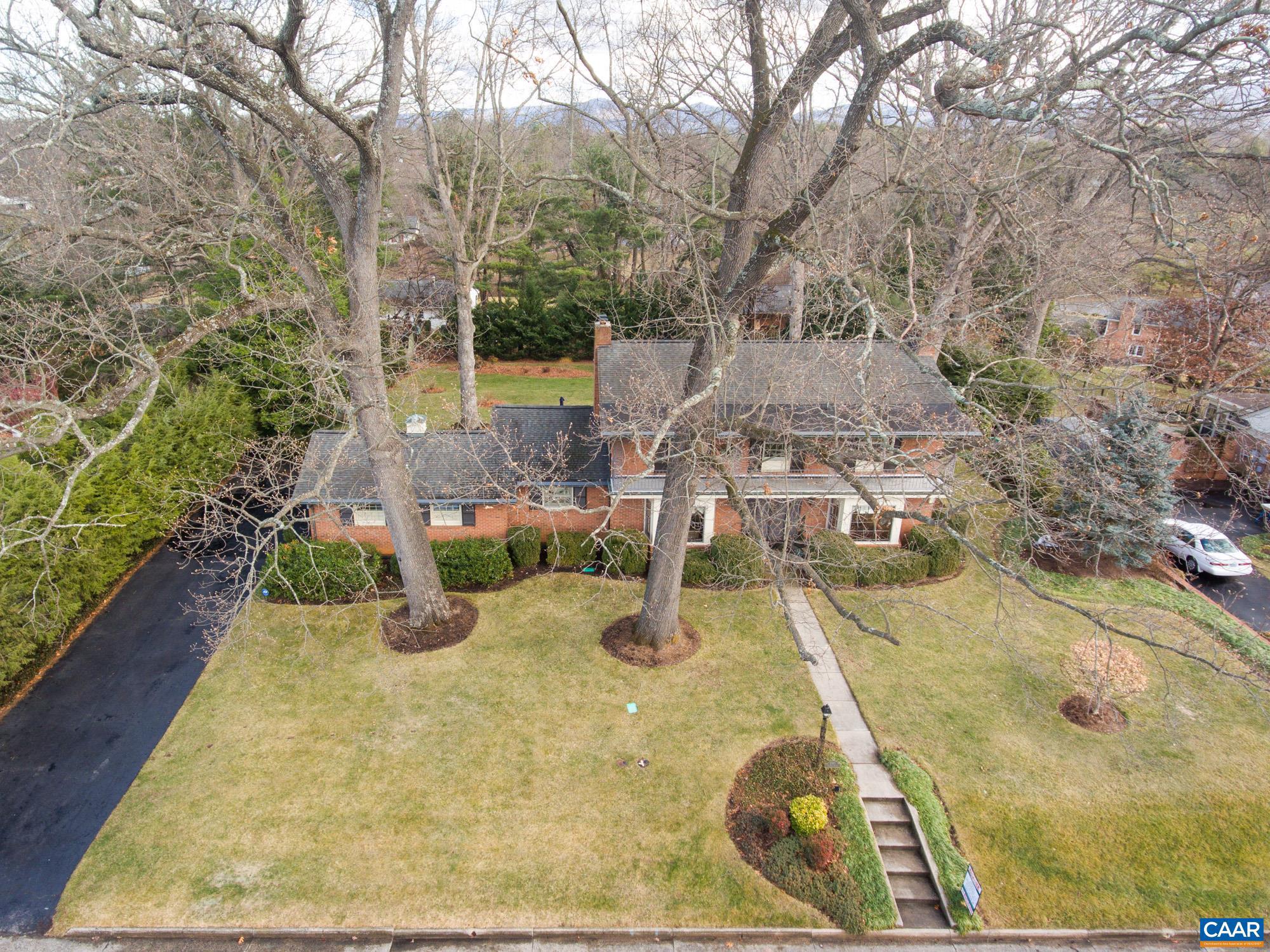 FAIRWAY HILLS - Residential