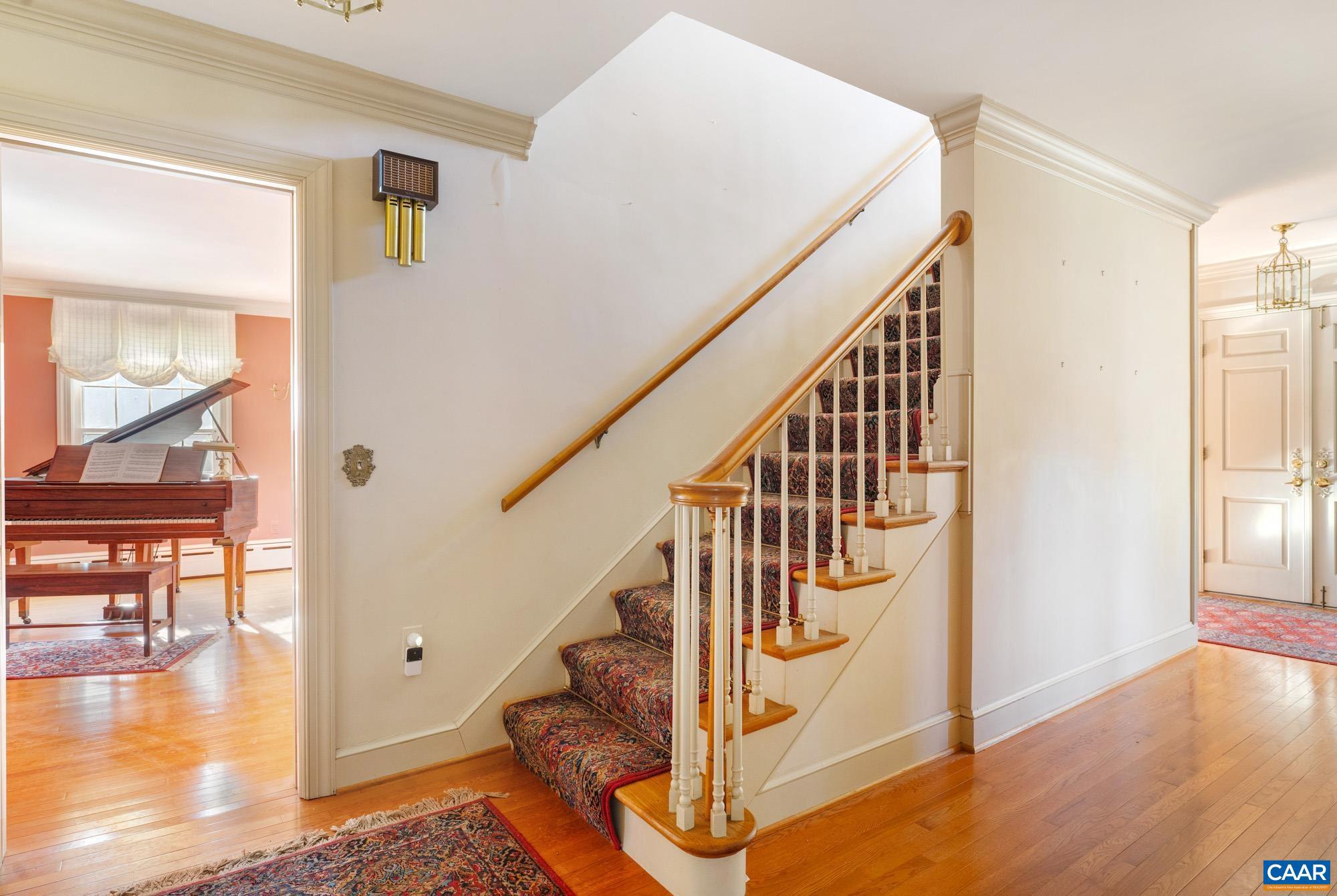 FAIRWAY HILLS - Residential