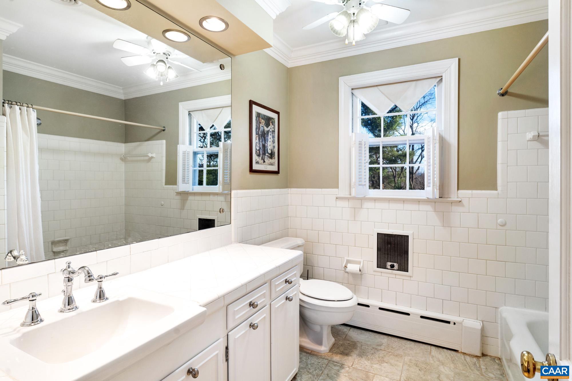 FAIRWAY HILLS - Residential