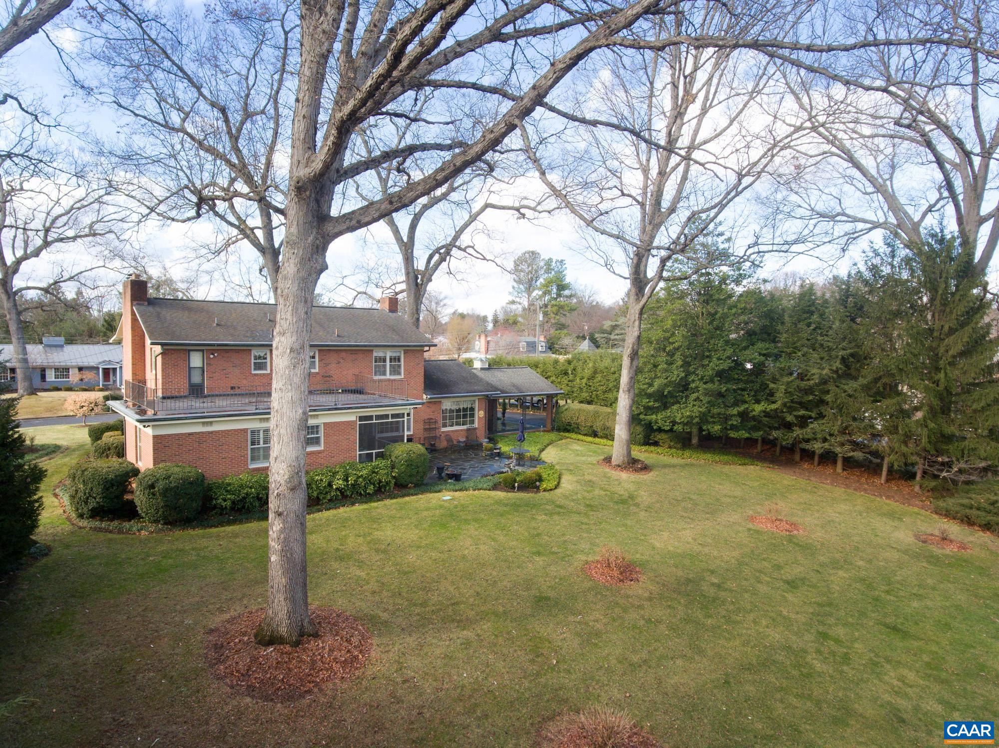 FAIRWAY HILLS - Residential