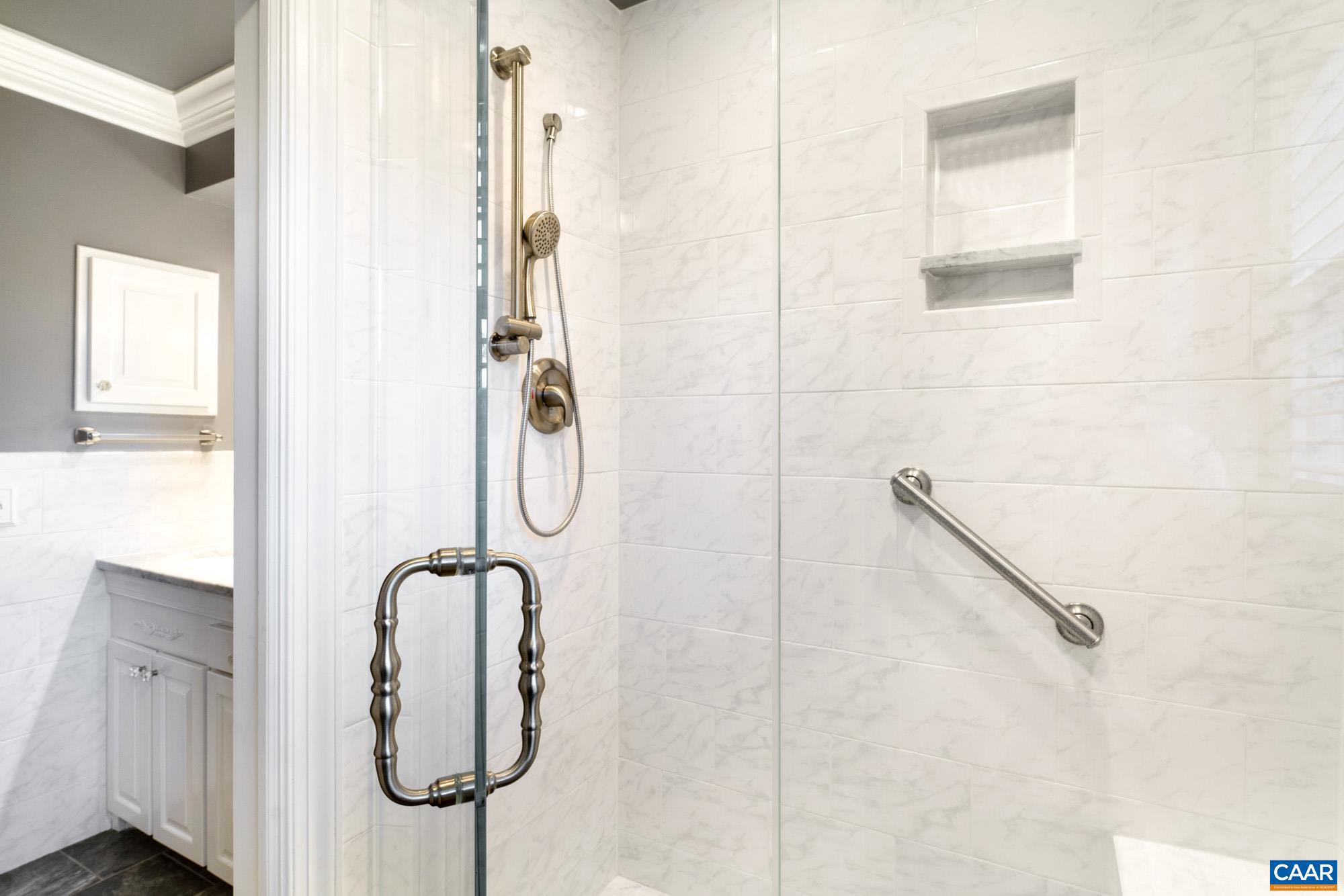 FAIRWAY HILLS - Residential