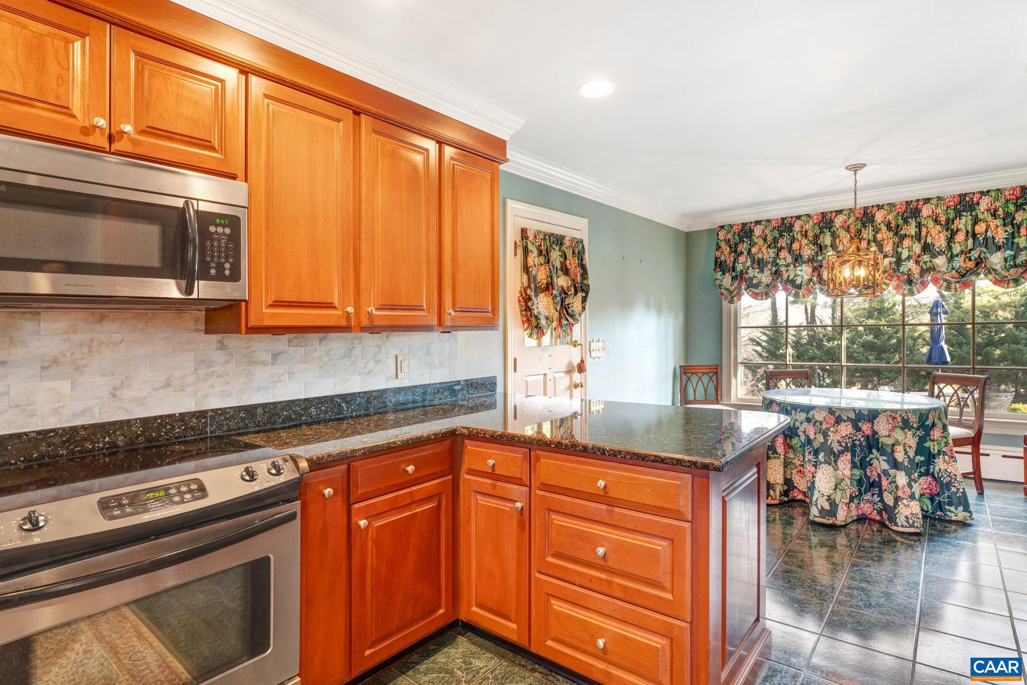 FAIRWAY HILLS - Residential